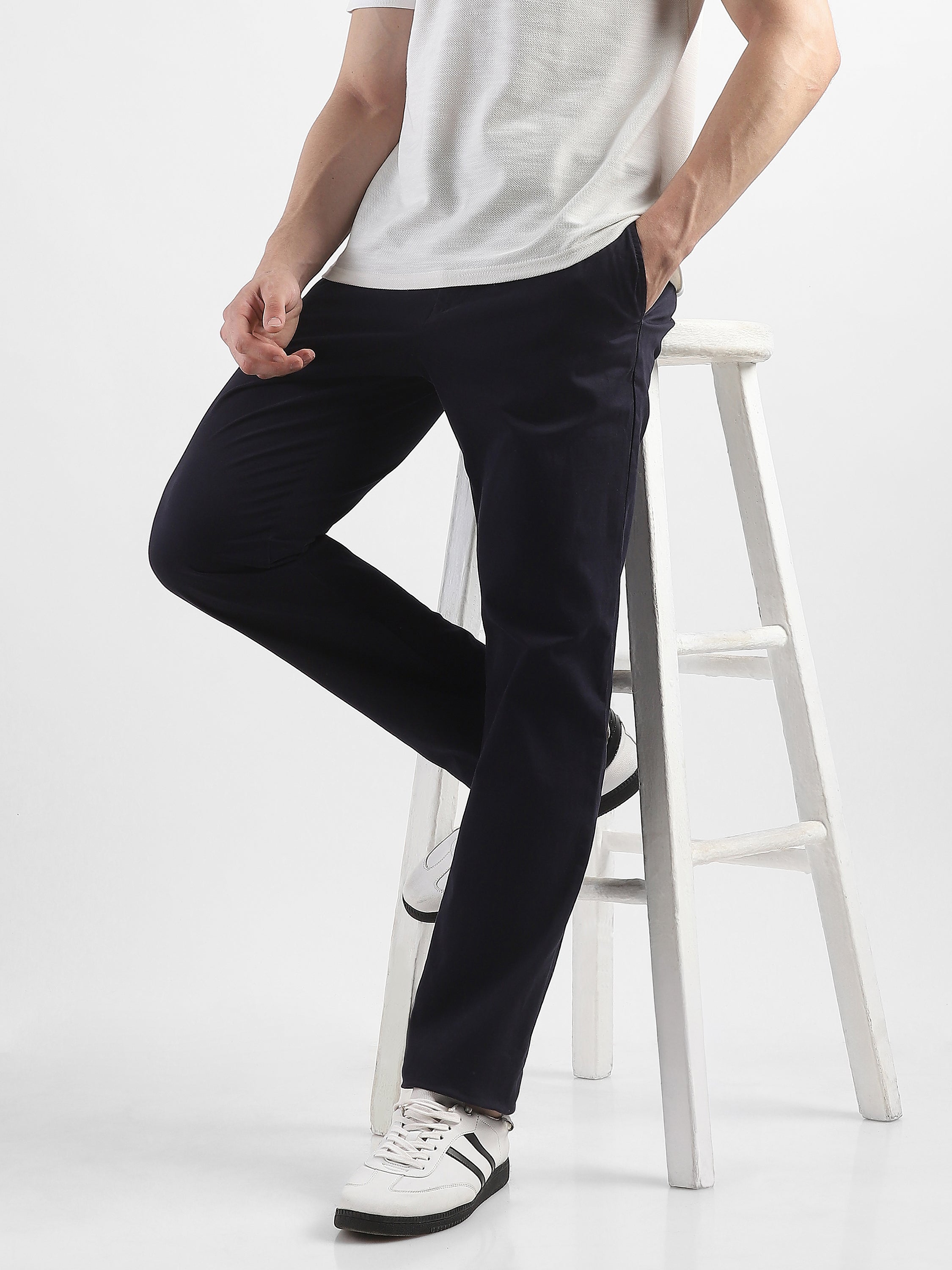 Men Navy Mid Rise Formal Trousers