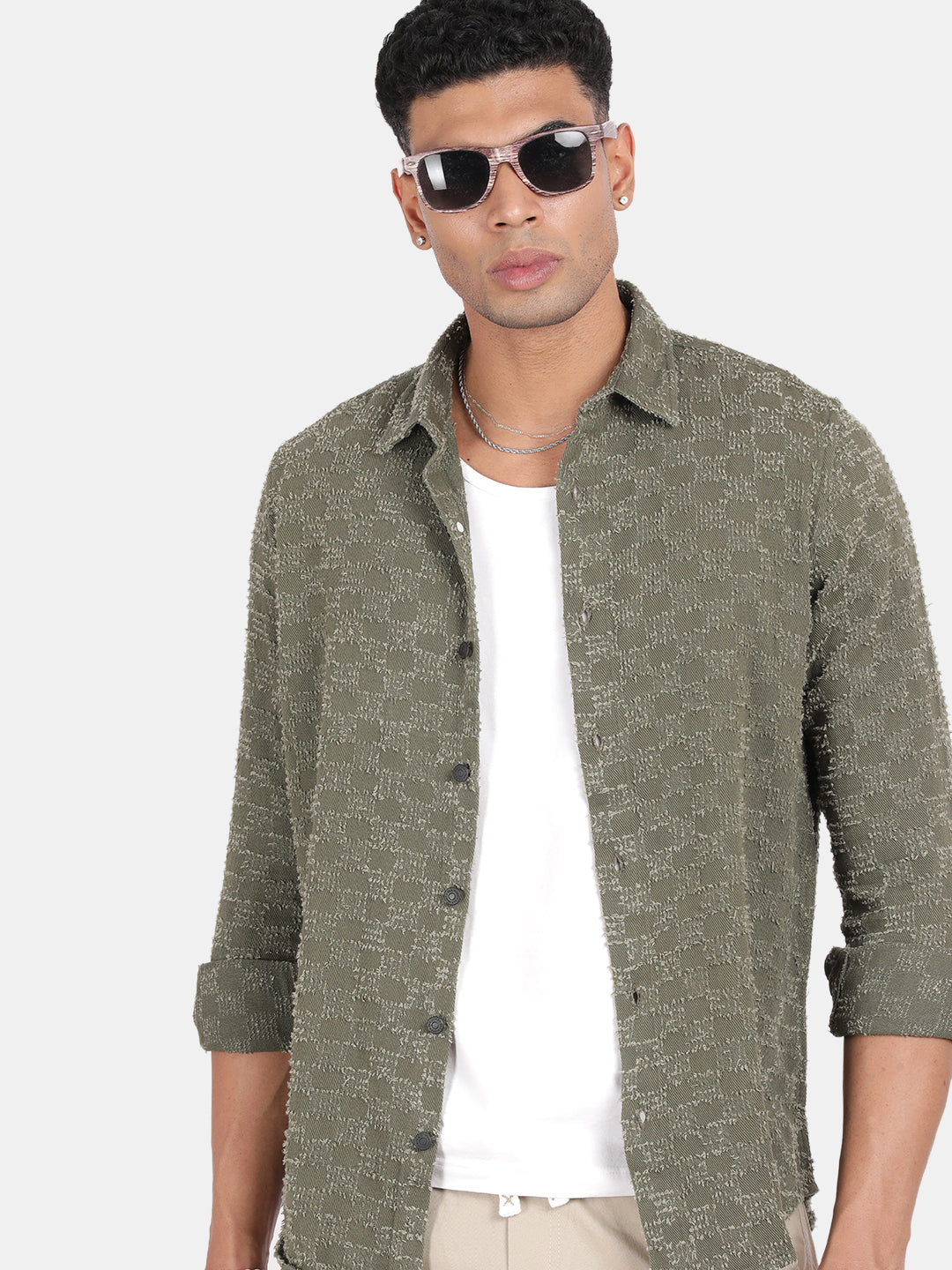 Men Green Slim Fit Spread Collar Full Sleeve Casual Shirt