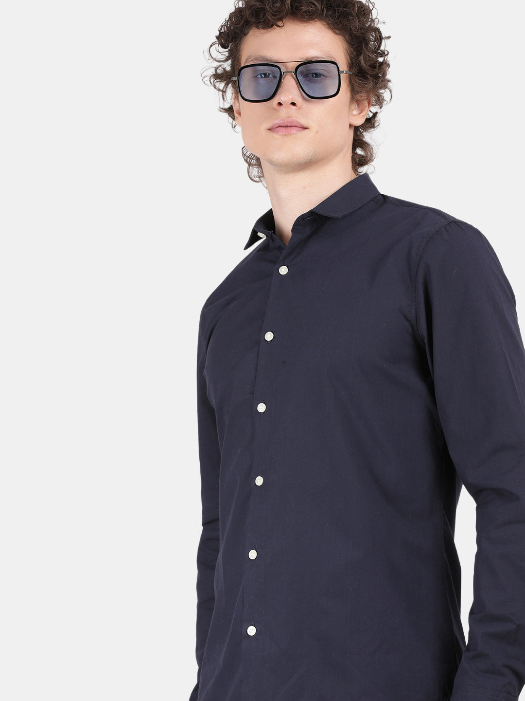 Men Navy Slim Fit Spread Collar Full Sleeve Casual Shirt