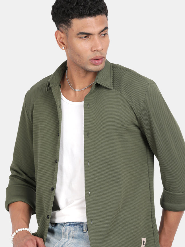 Men Olive Slim Fit Spread Collar Full Sleeve Casual Shirt