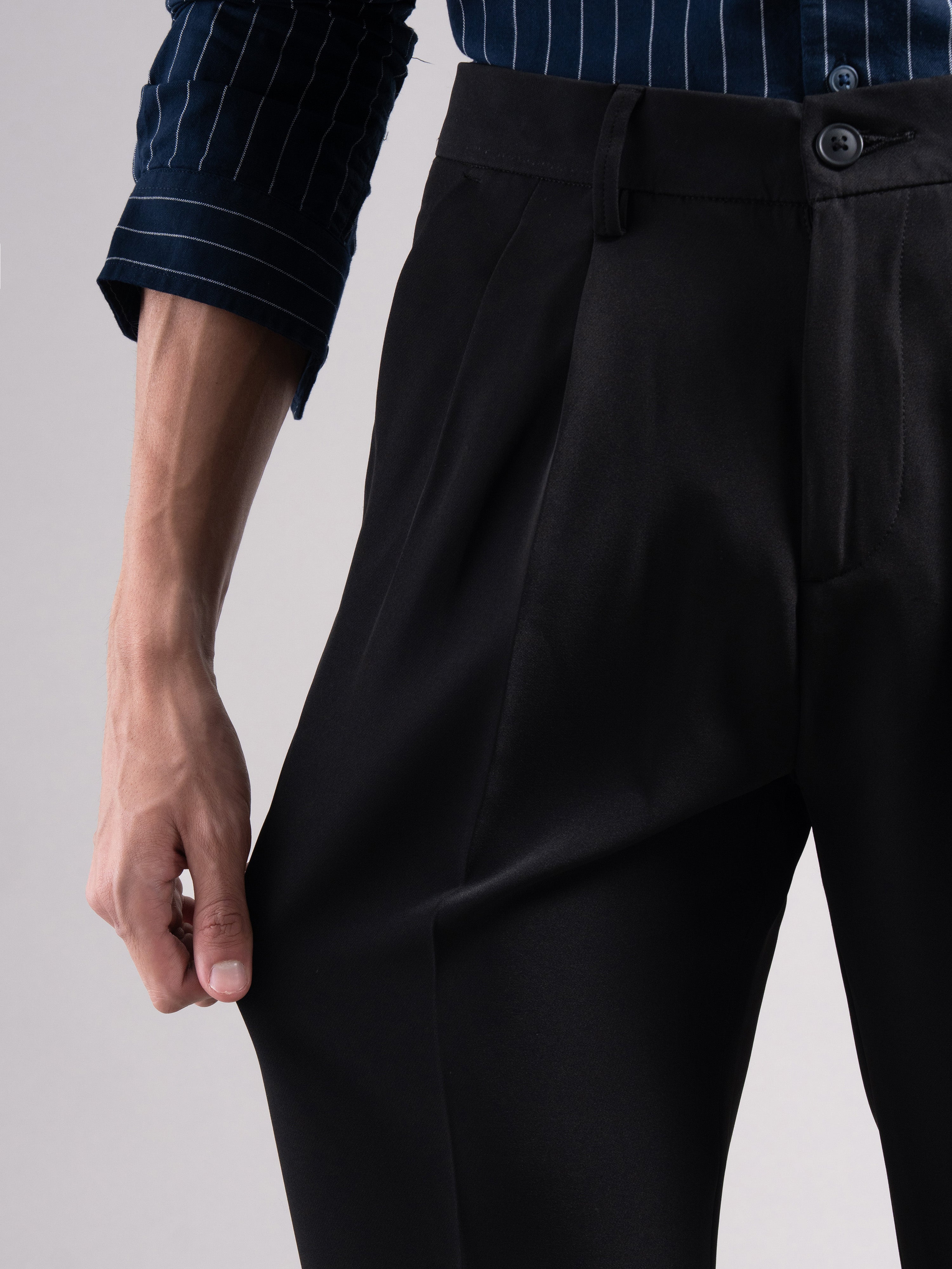 Men Black Pleated Chinos Trousers