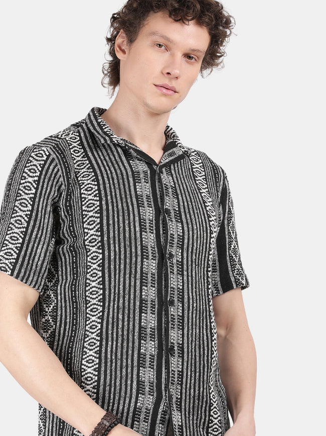 Men Black Slim Fit Spread Collar Half Sleeve Casual Shirt
