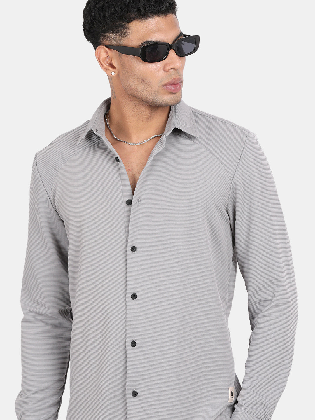 Men Silver Slim Fit Spread Collar Full Sleeve Casual Shirt