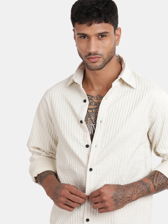 Men Cream Slim Fit Spread Collar Full Sleeve Casual Shirt