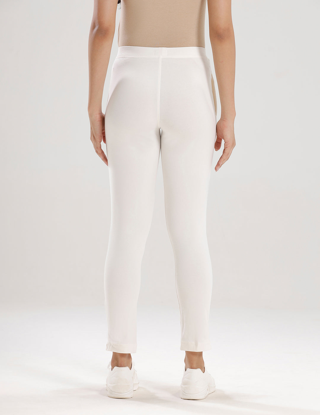 Women Off White Casual Pants