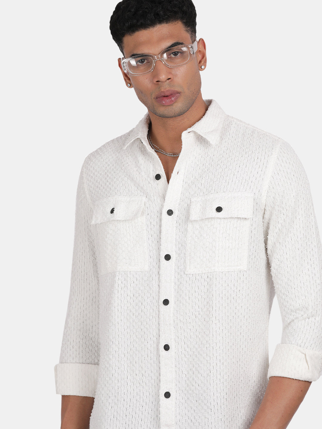 Men White Slim Fit Spread Collar Full Sleeve Casual Shirt