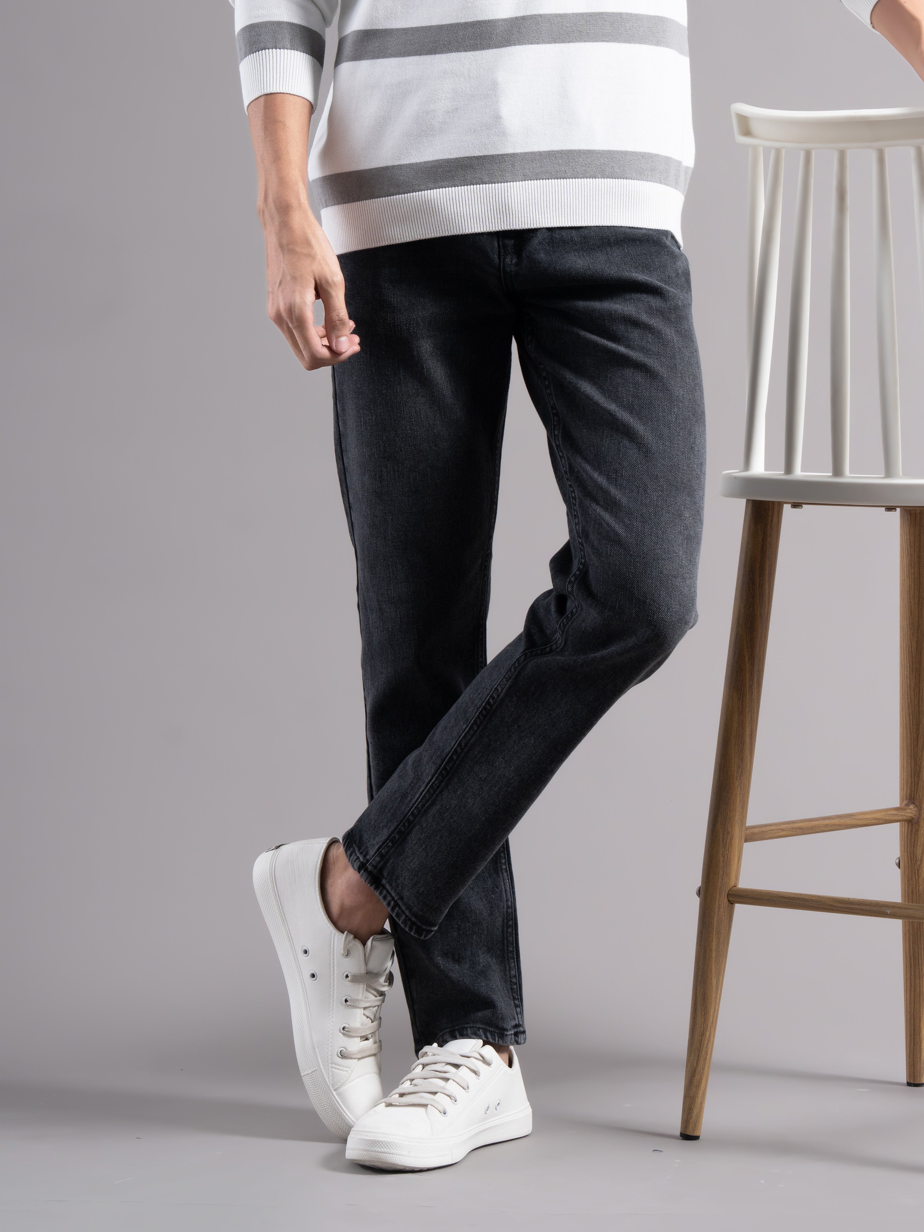 Men Grey Regular Fit Jeans