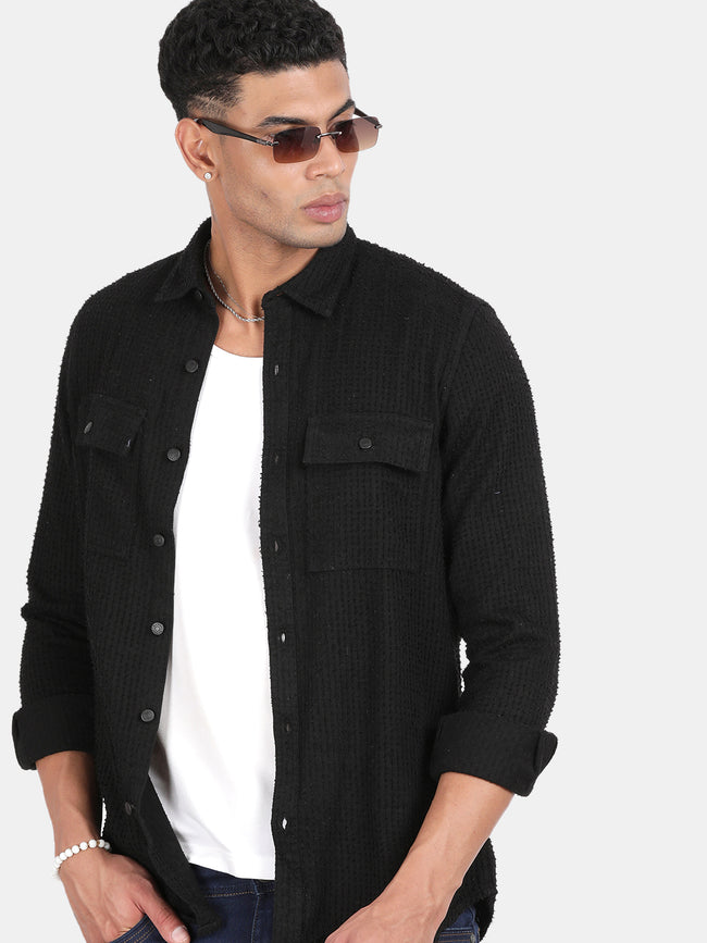 Men Black Slim Fit Spread Collar Full Sleeve Casual Shirt