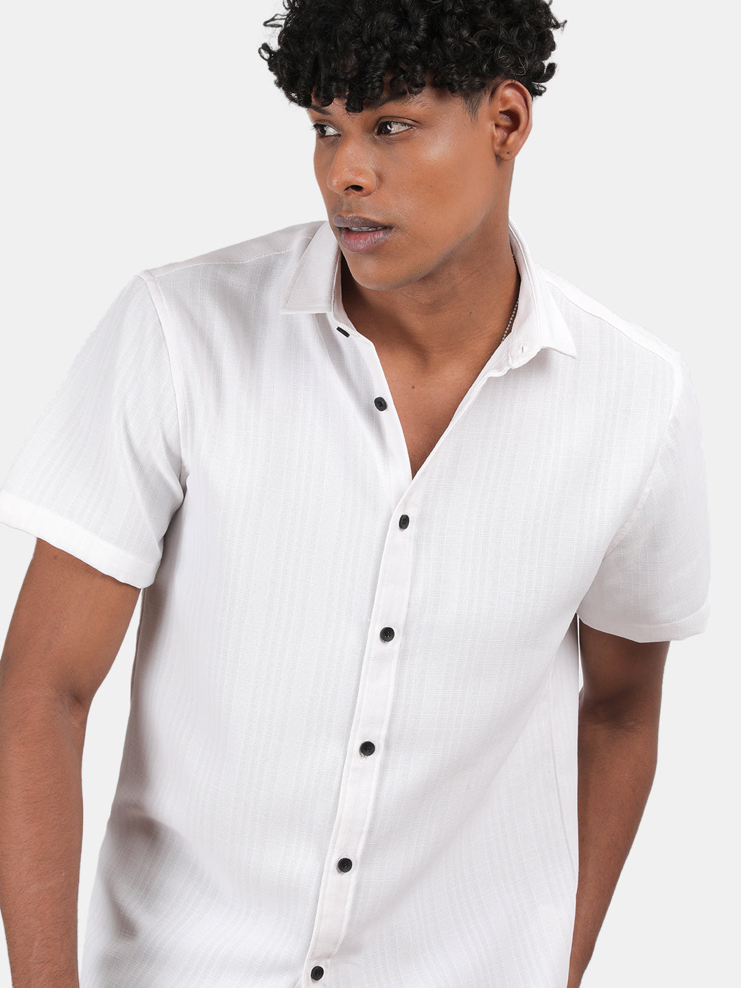 Men Blue Slim Fit Spread Collar Half Sleeve Casual Shirt