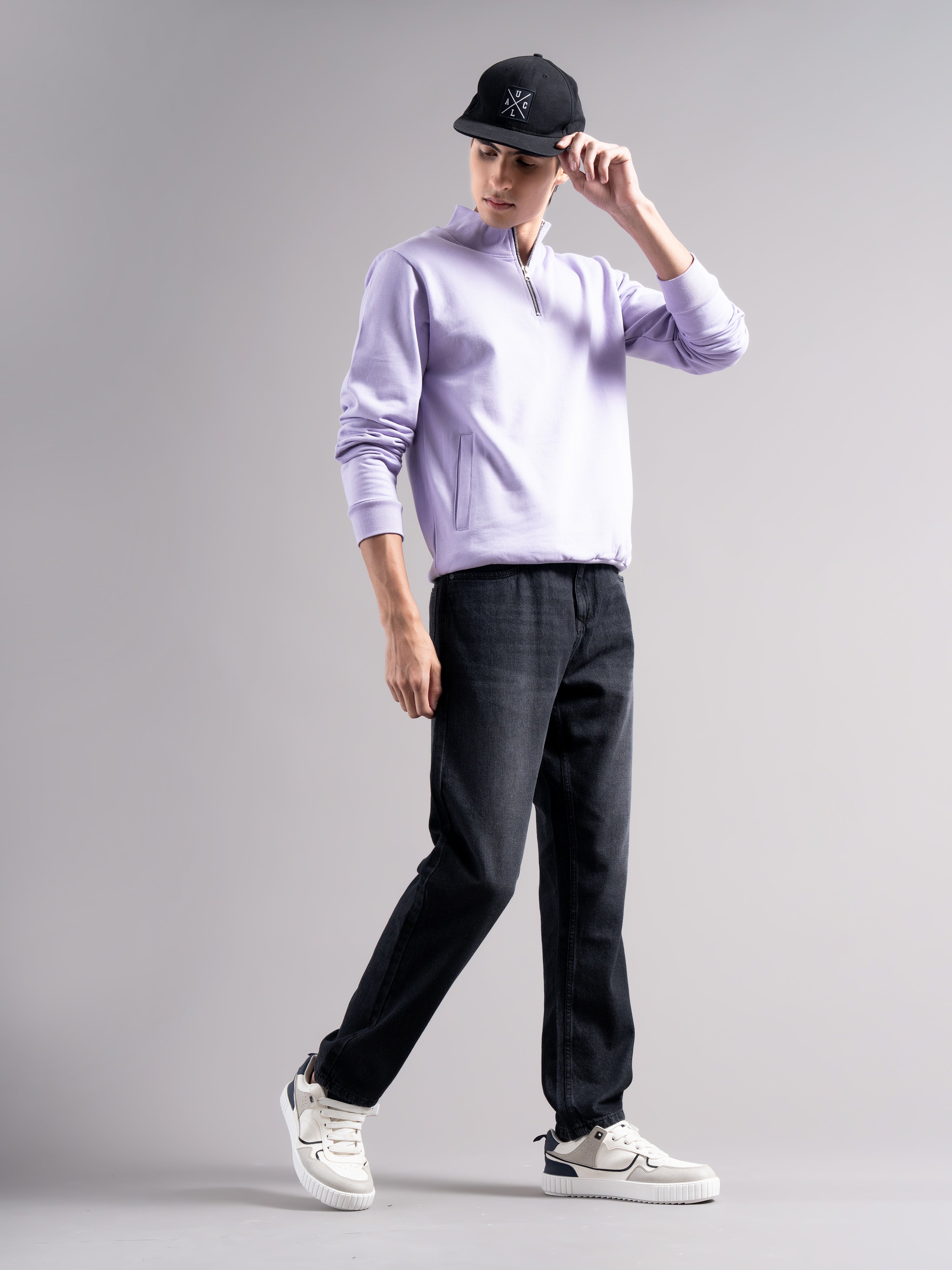 Men Grey Regular Fit Jeans