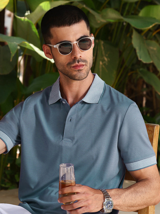 Men Cotton Blend Regular Solid T-Shirt