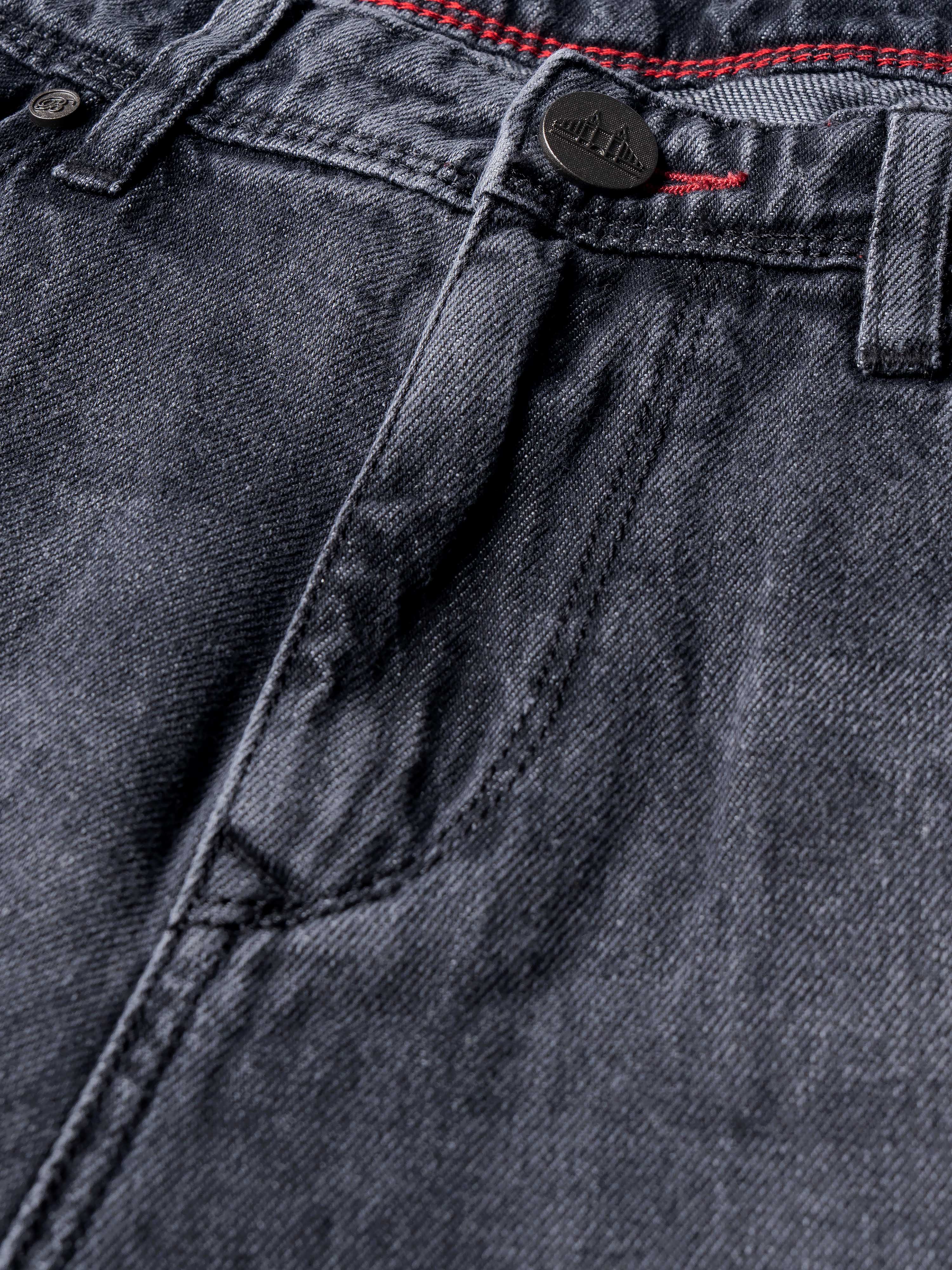 Men Grey Regular Fit Jeans