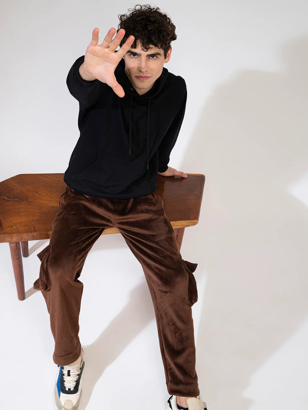 Men Black Solid Sweatshirt