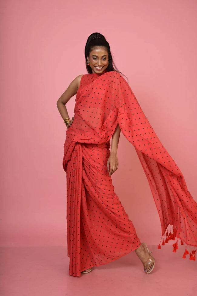 Chulbuli chilly Red Handloom Mul Cotton Polka Dotted Saree