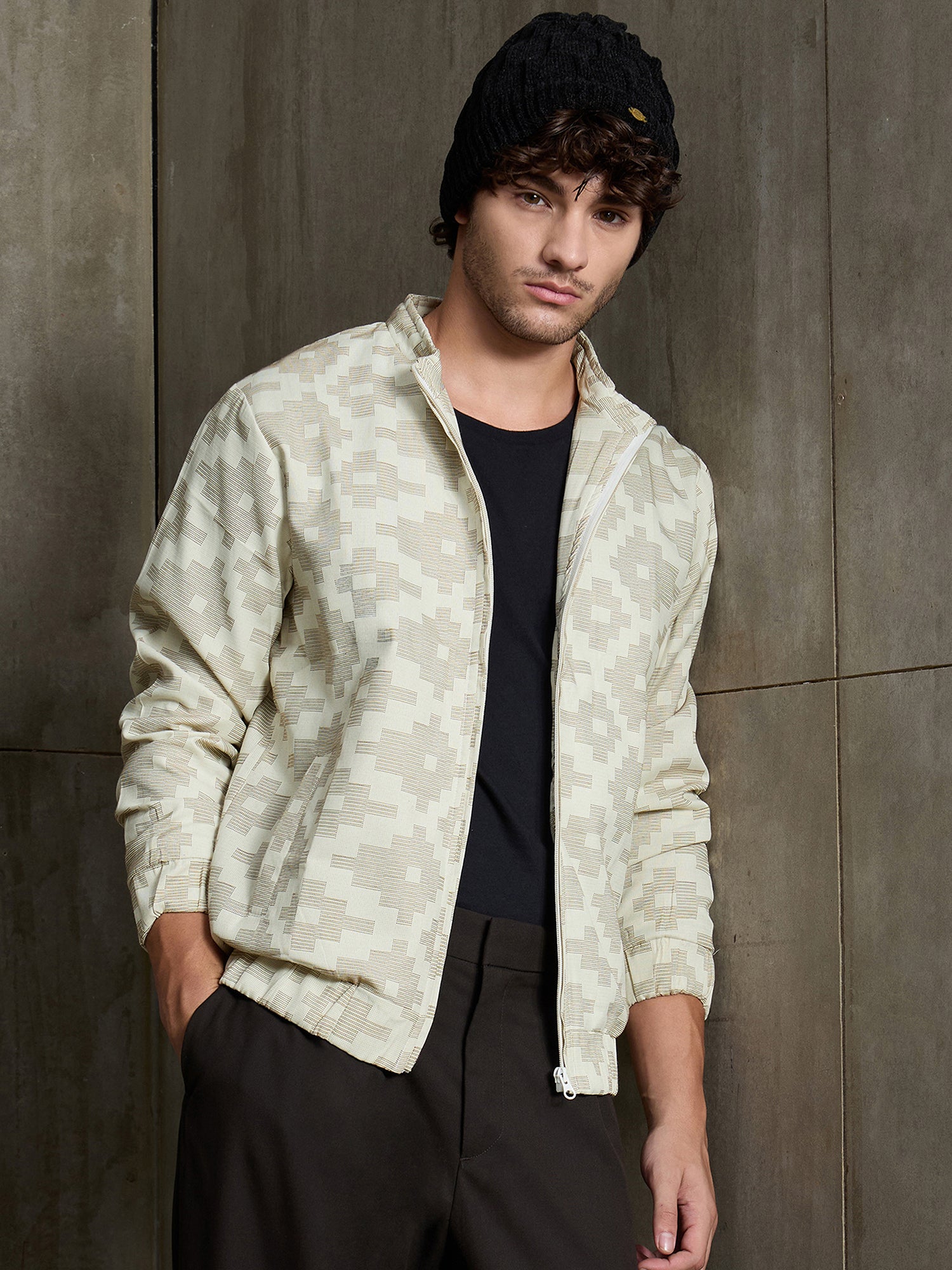 Men Off-White Geometric Print Casual Jacket