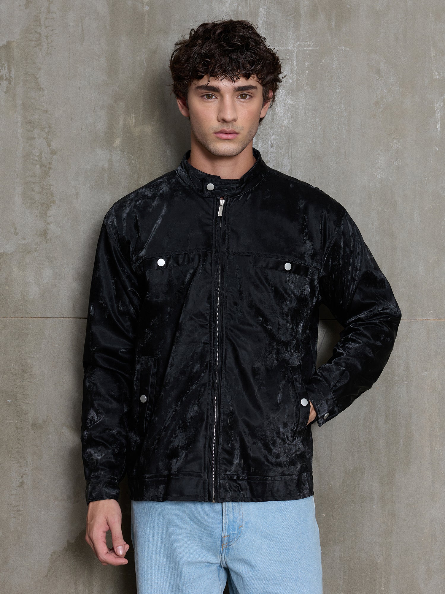 Men Black Solid Regular Fit Casual Jacket