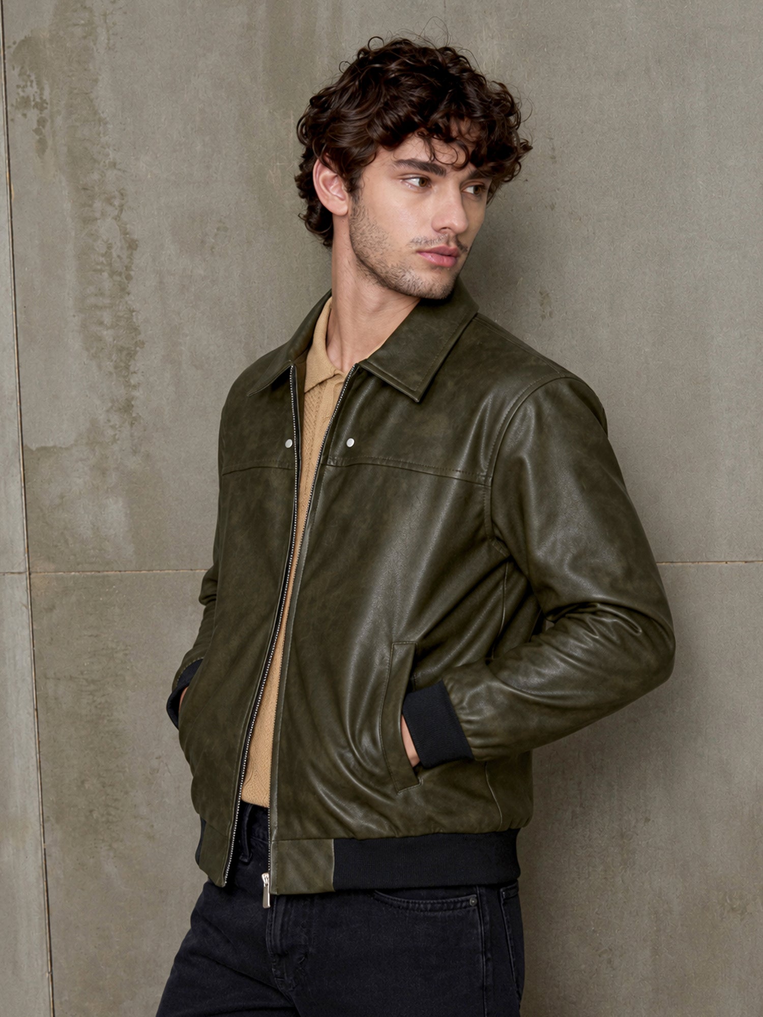 Men Olive Solid Full Sleeve Casual Jacket