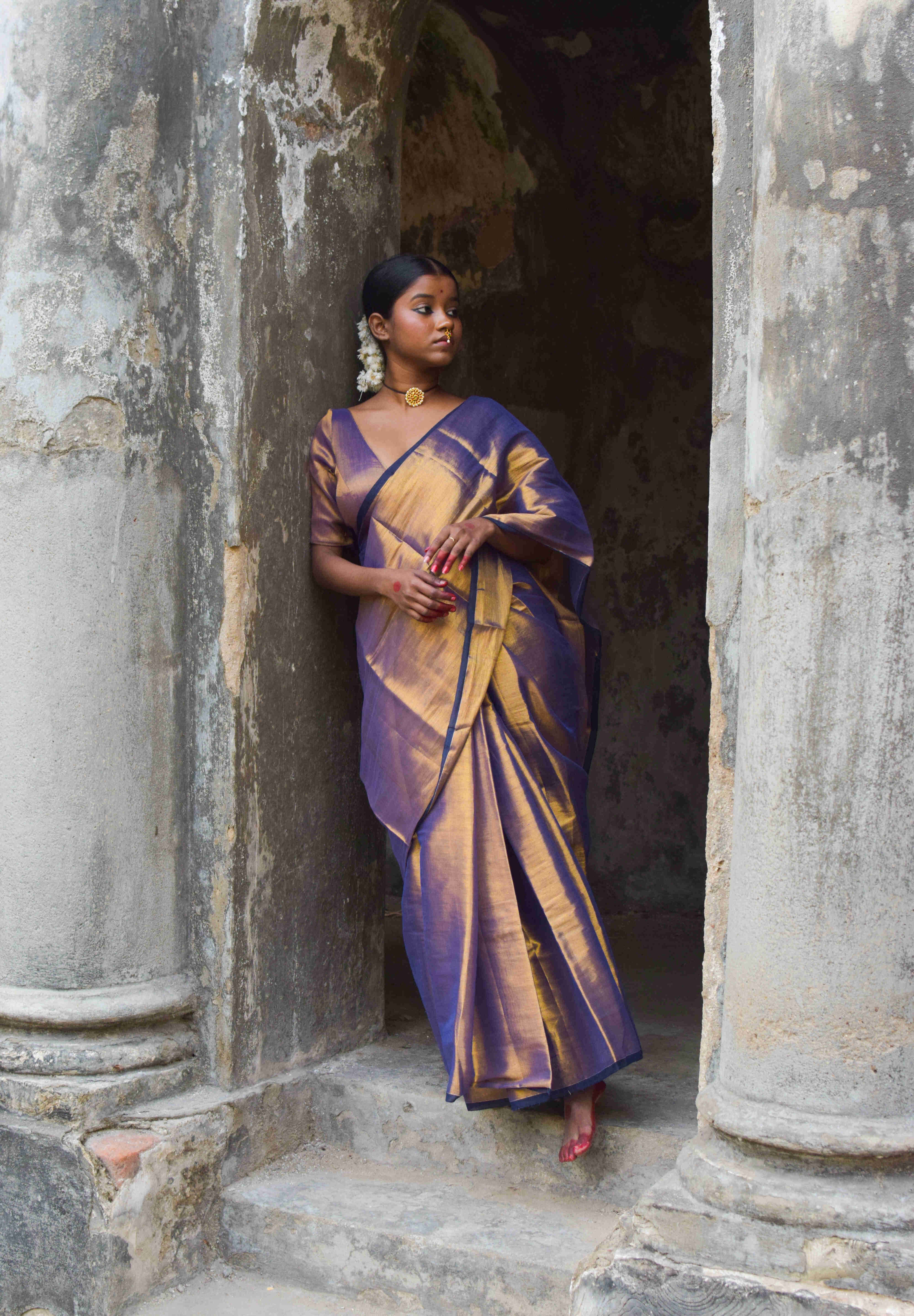 Alpadma Gold Purple Handloom Tissue Saree