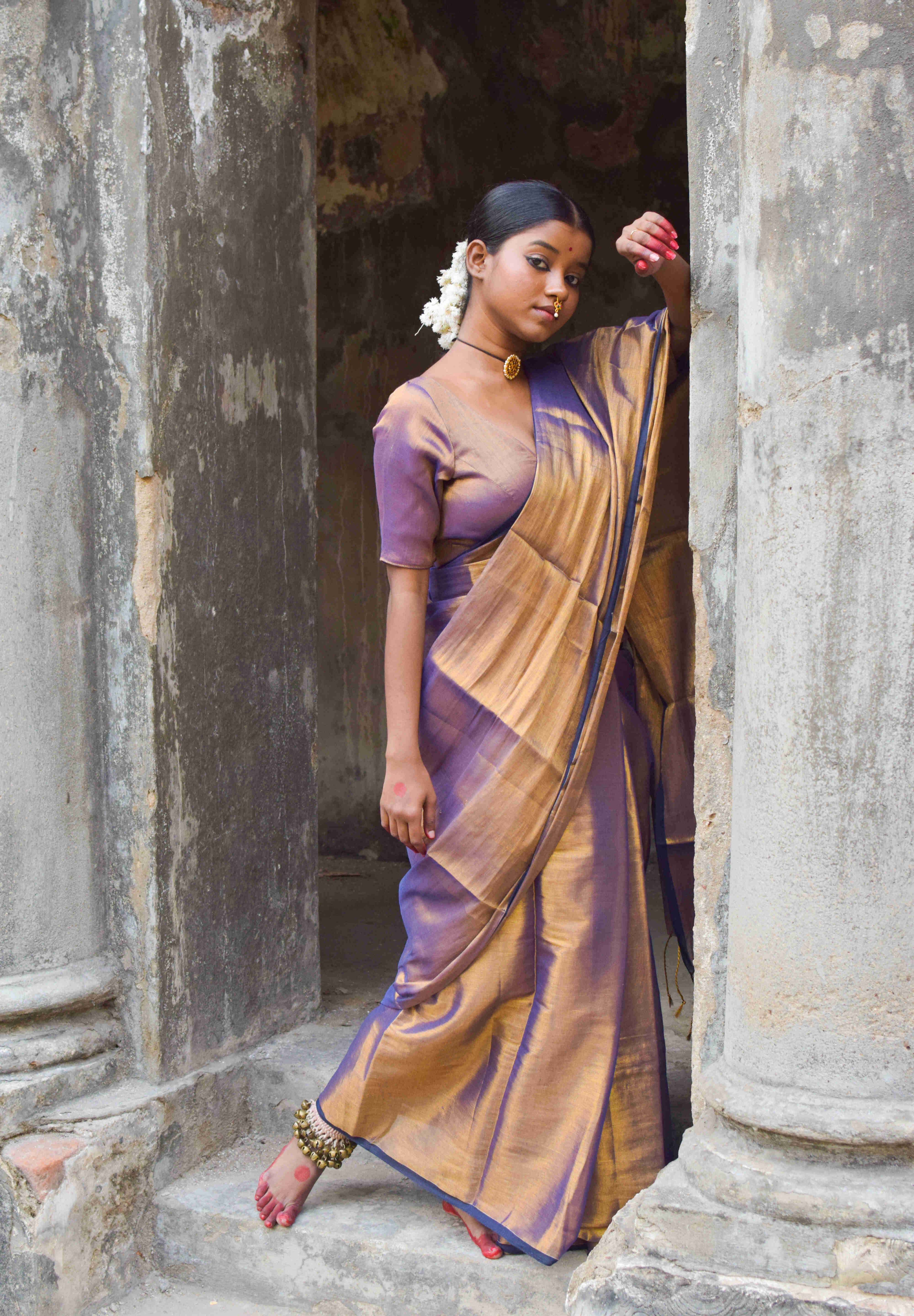 Alpadma Gold Purple Handloom Tissue Saree