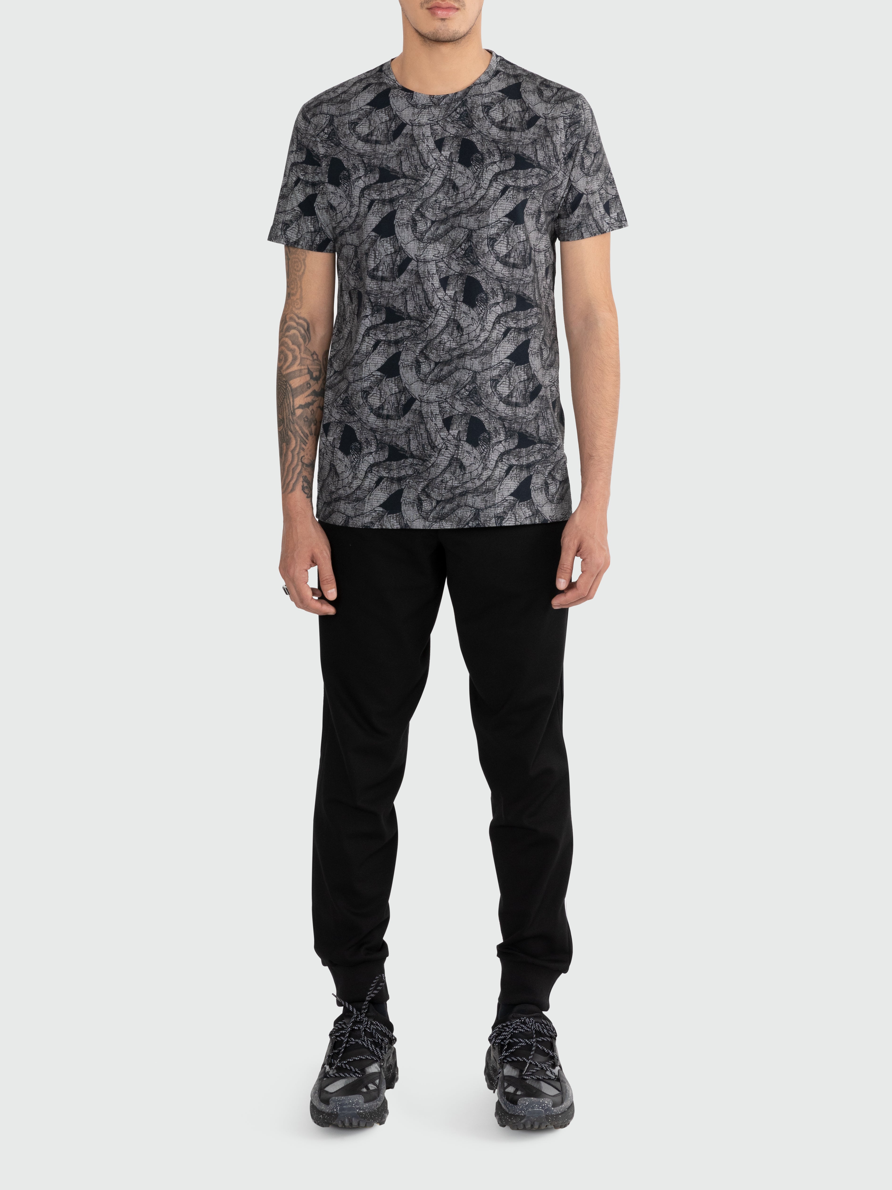 Men Twisted Dragon Tee