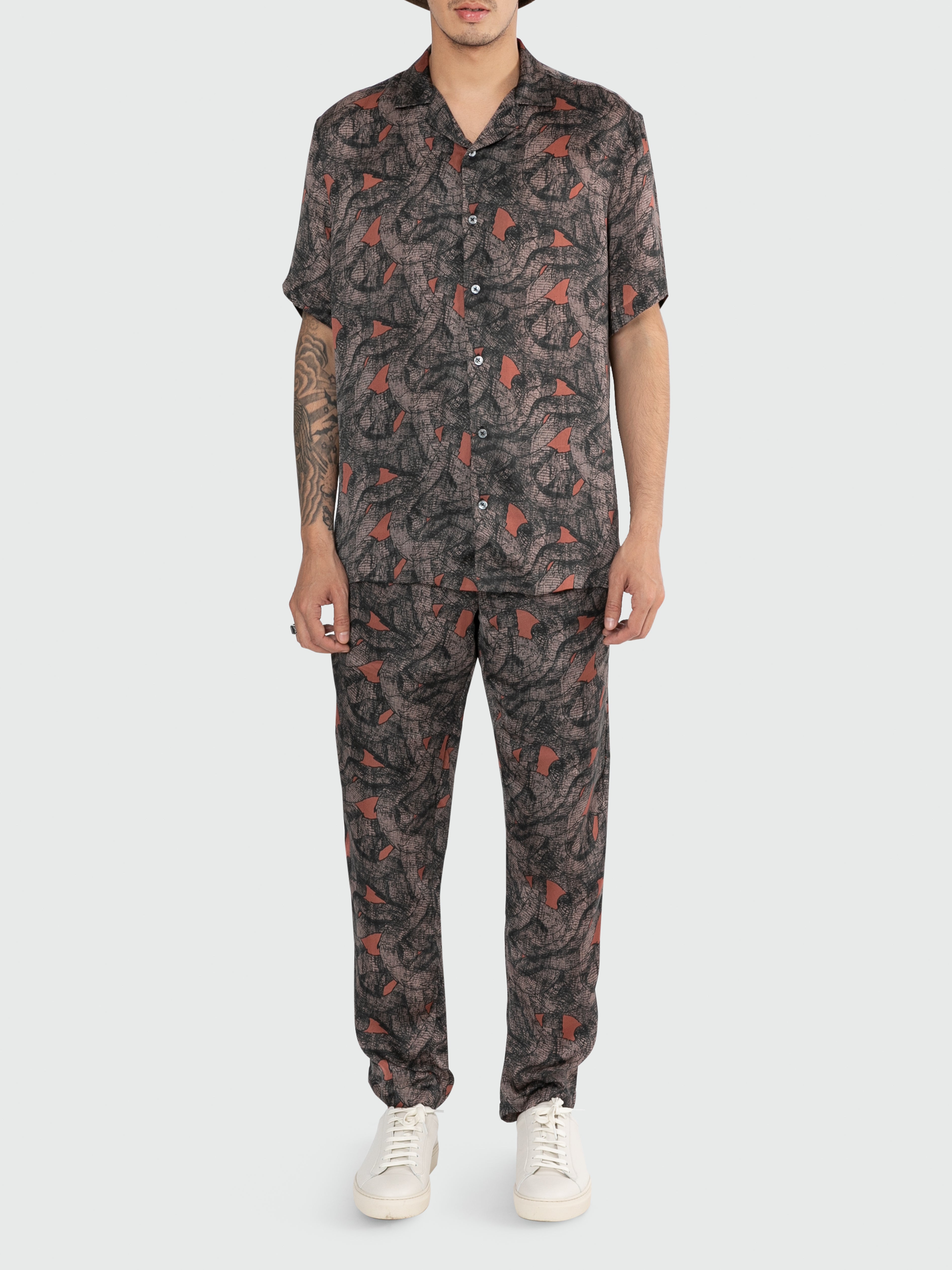 Men Dragon Resort Pants