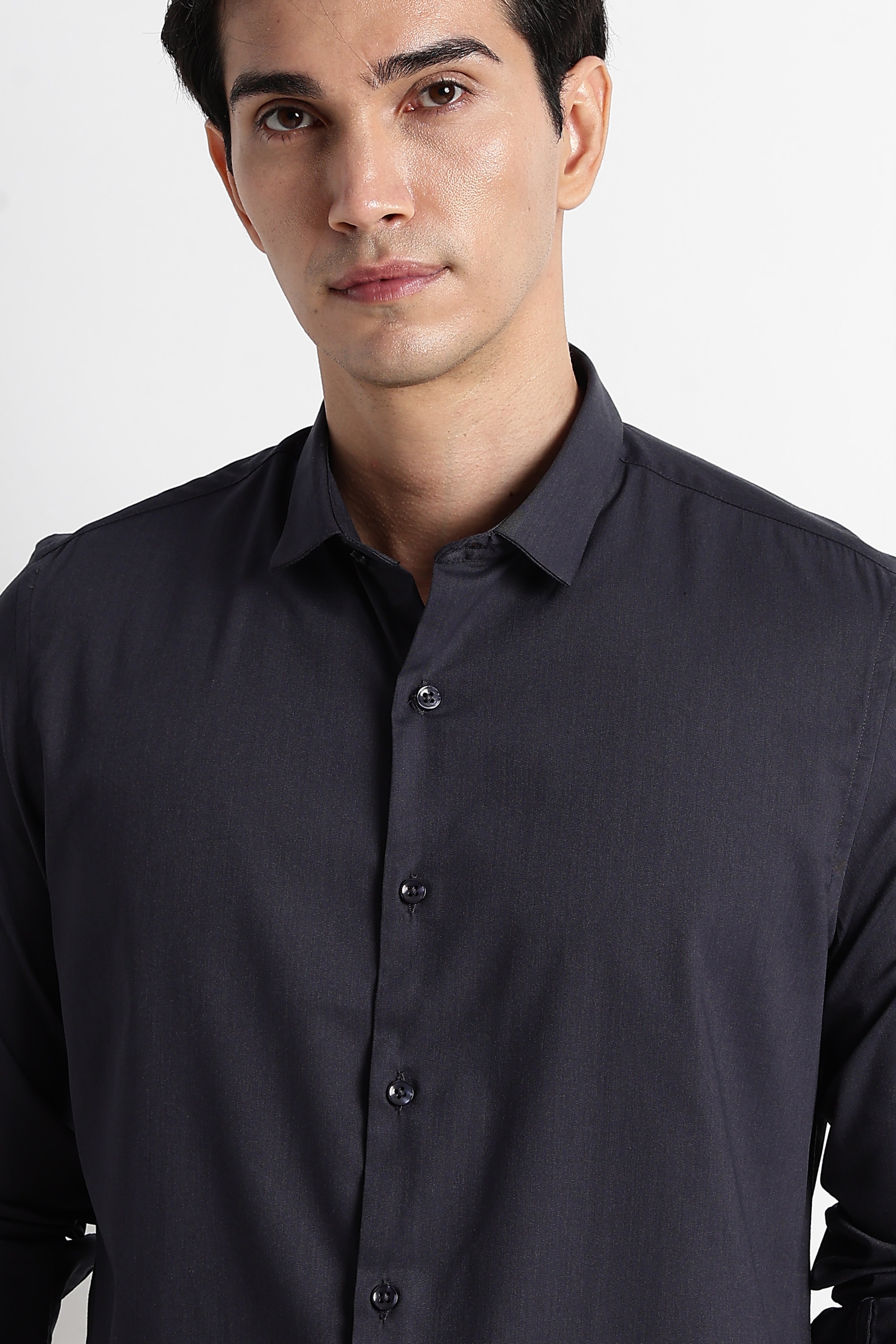 Men Essential Poly-Lycra Shirt
