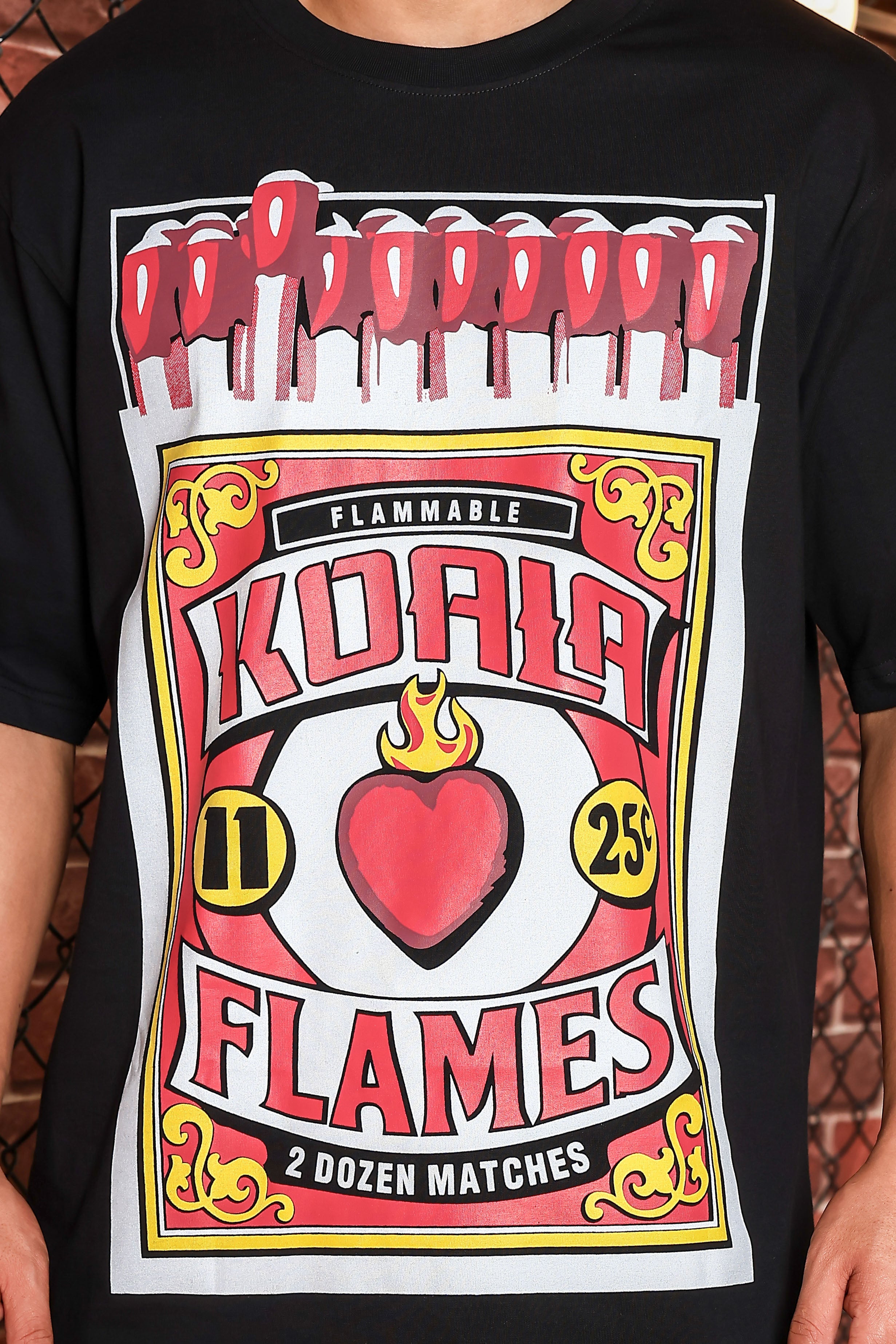 Men Black Oversized Print T-shirt