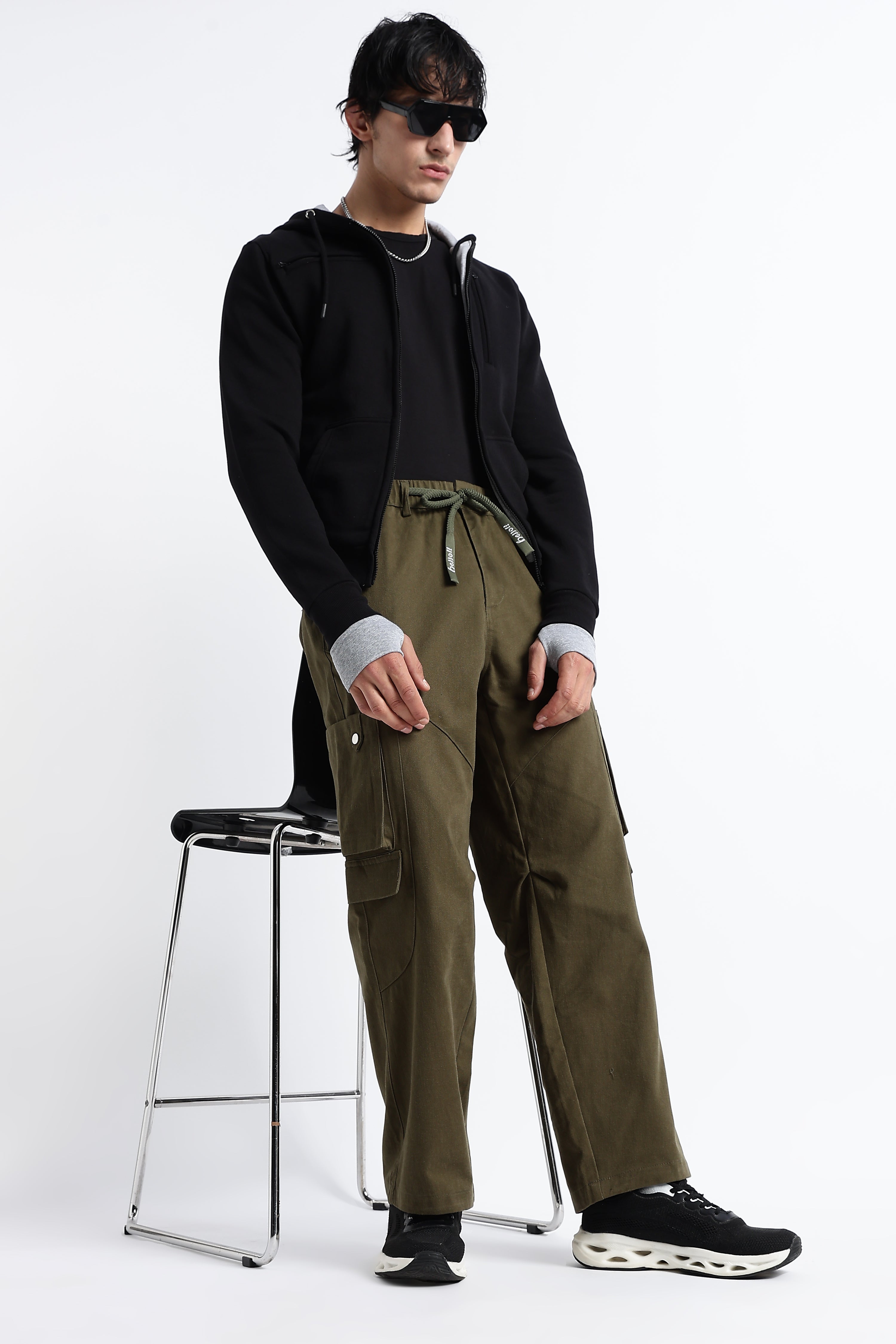 Men Drawstring Cargo Trousers