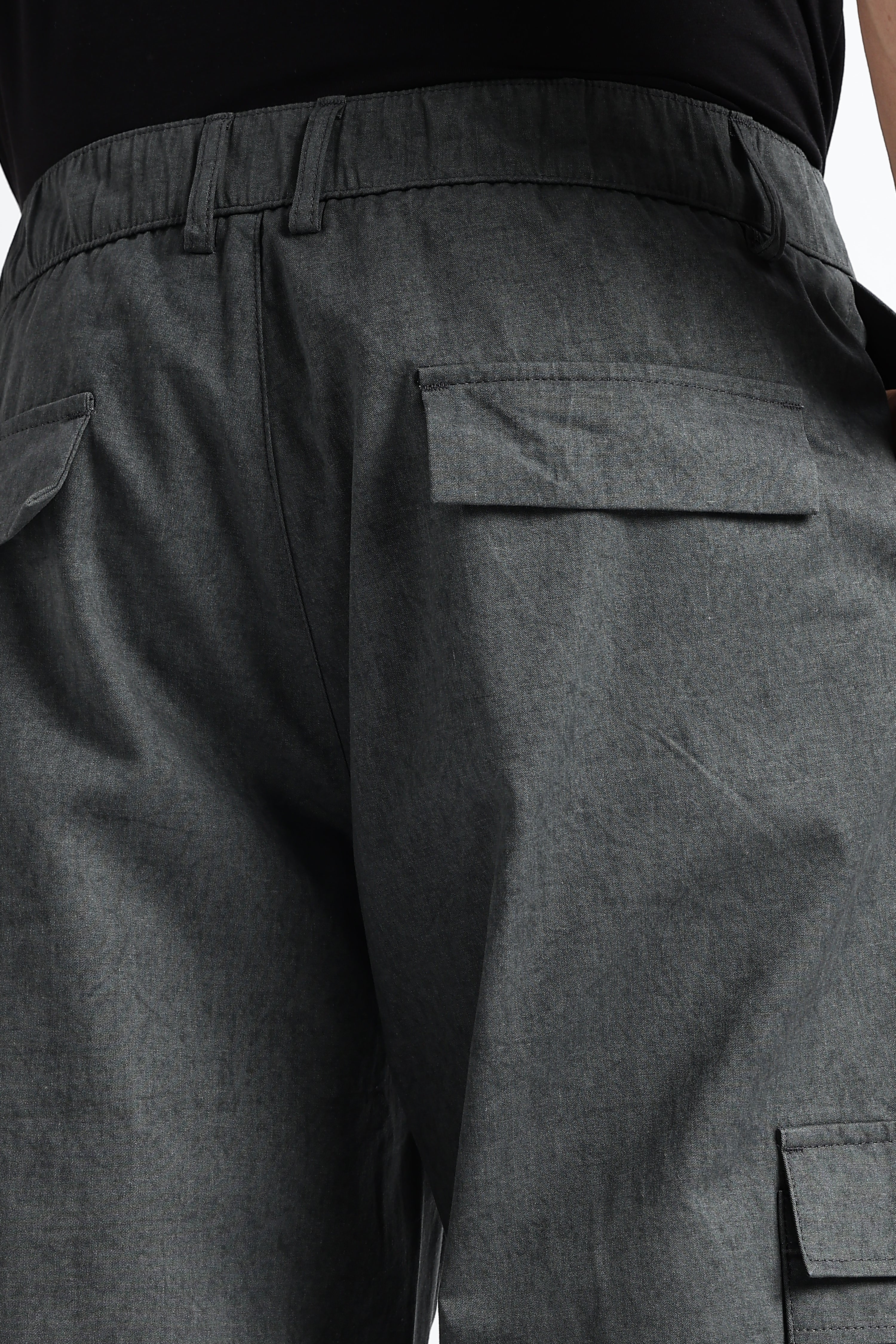 Men Urban Multi-Pocket Utility Bottoms