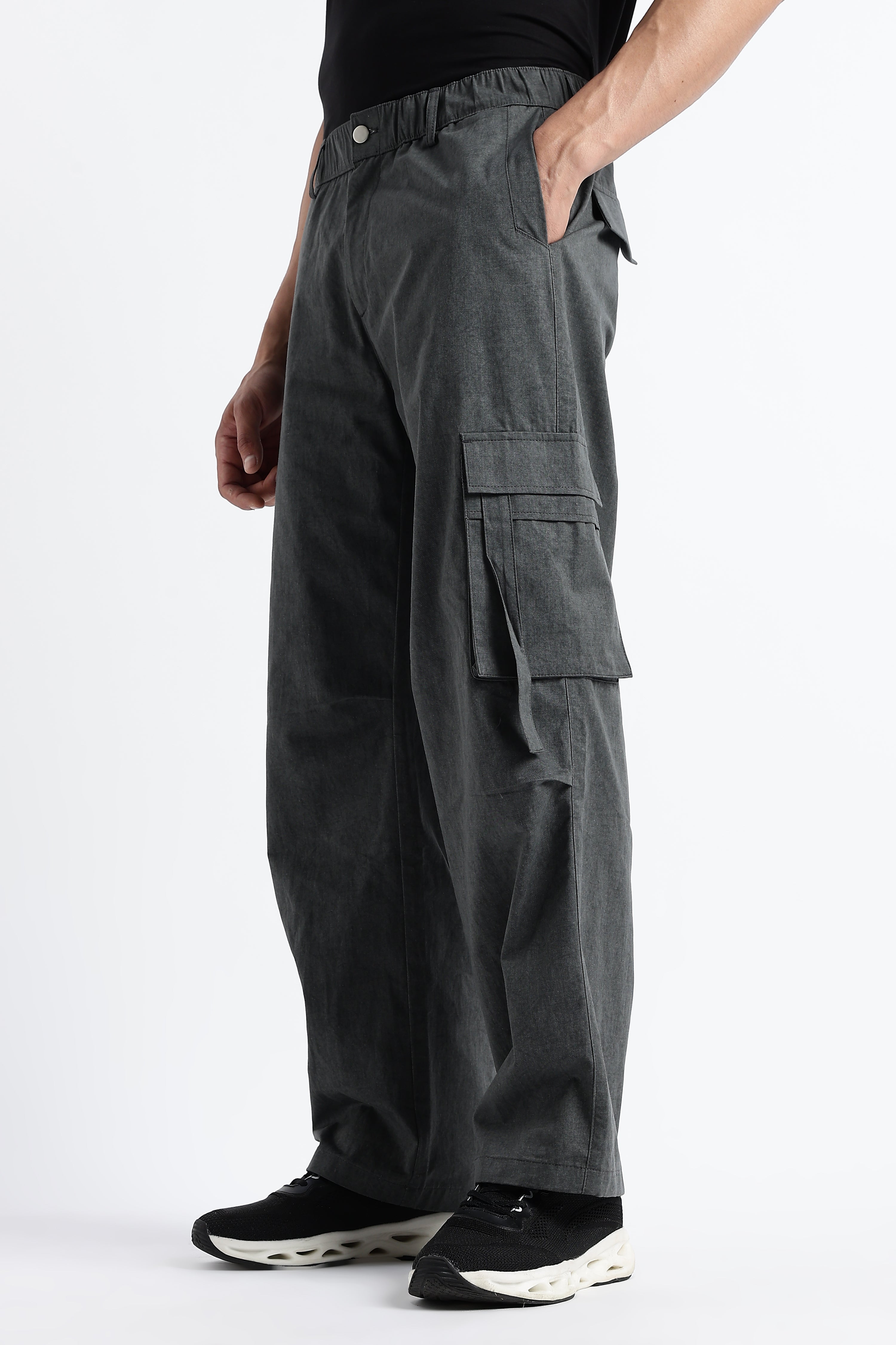 Men Urban Multi-Pocket Utility Bottoms