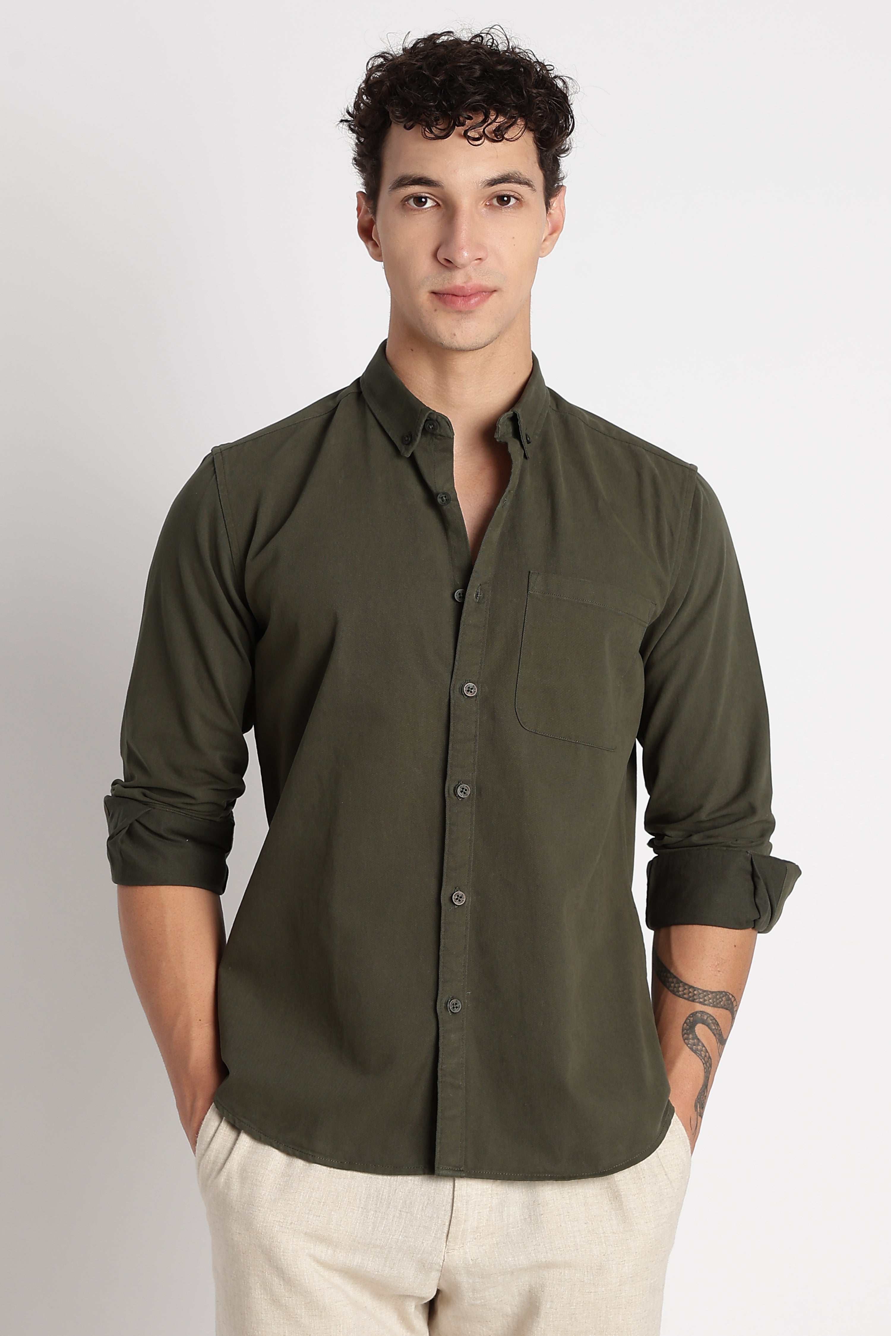 Men Cotton Essentials Solid Shirt