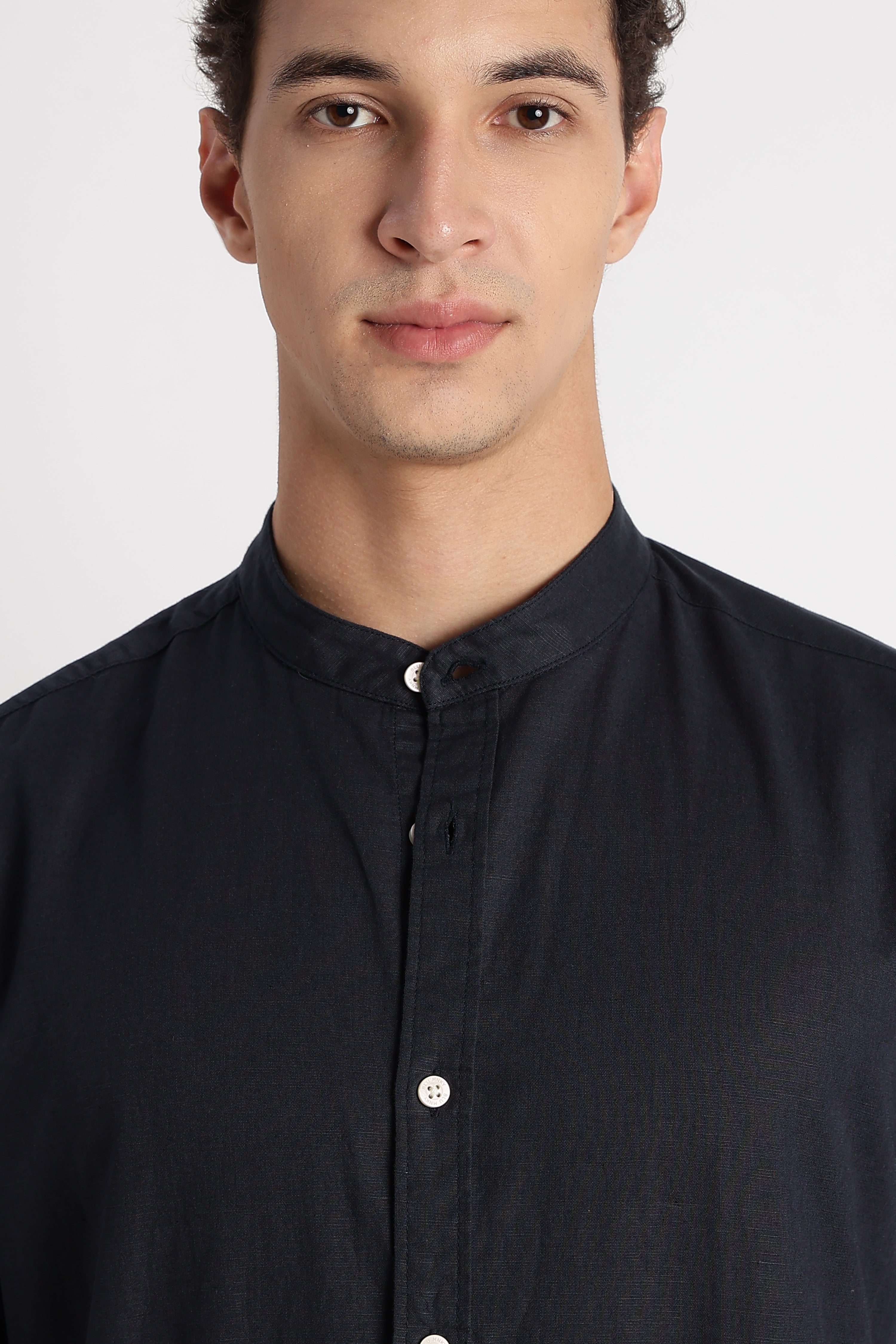 Men Cotton Linen Slim Fit Shirt