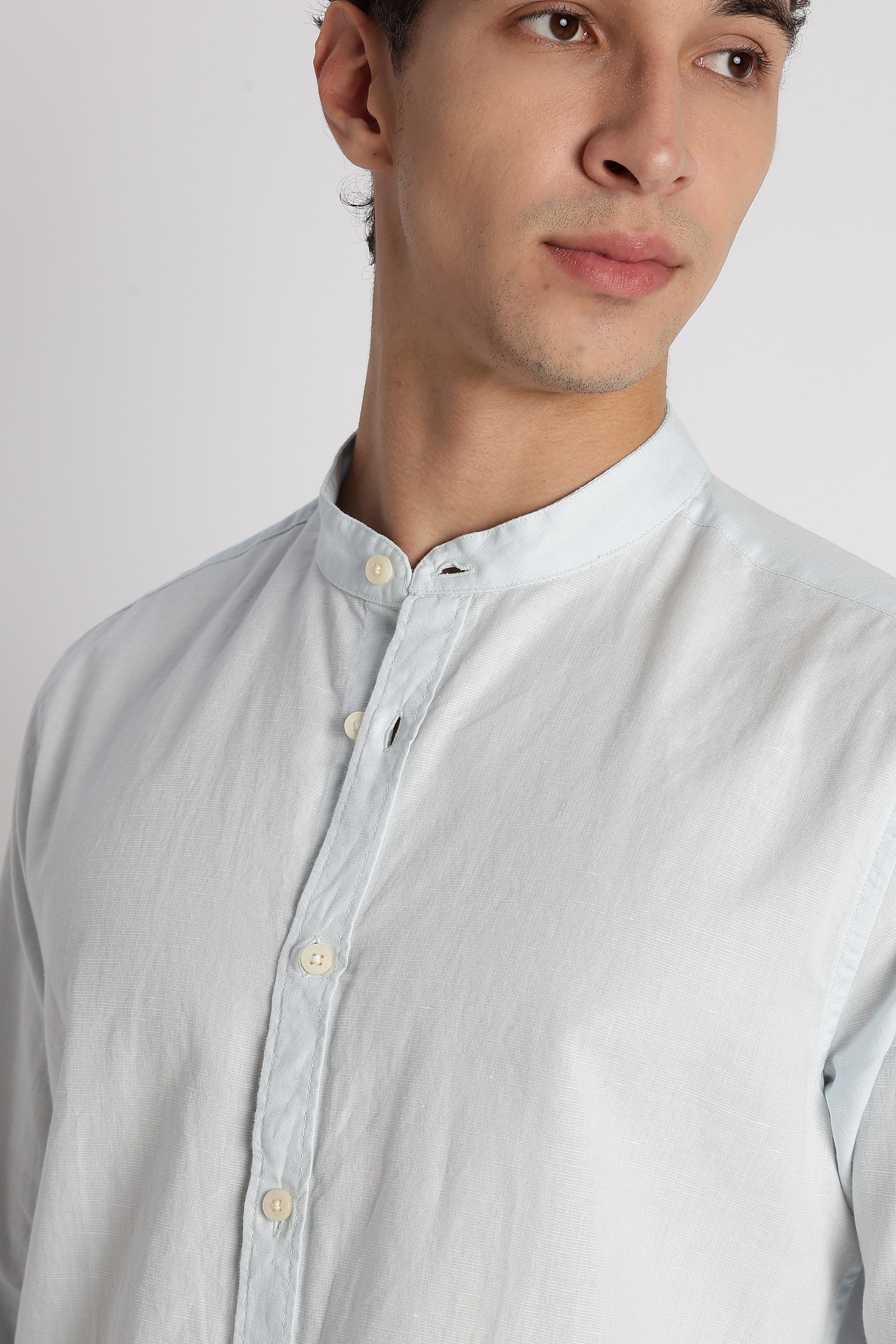 Men Cotton Linen Slim Fit Shirt