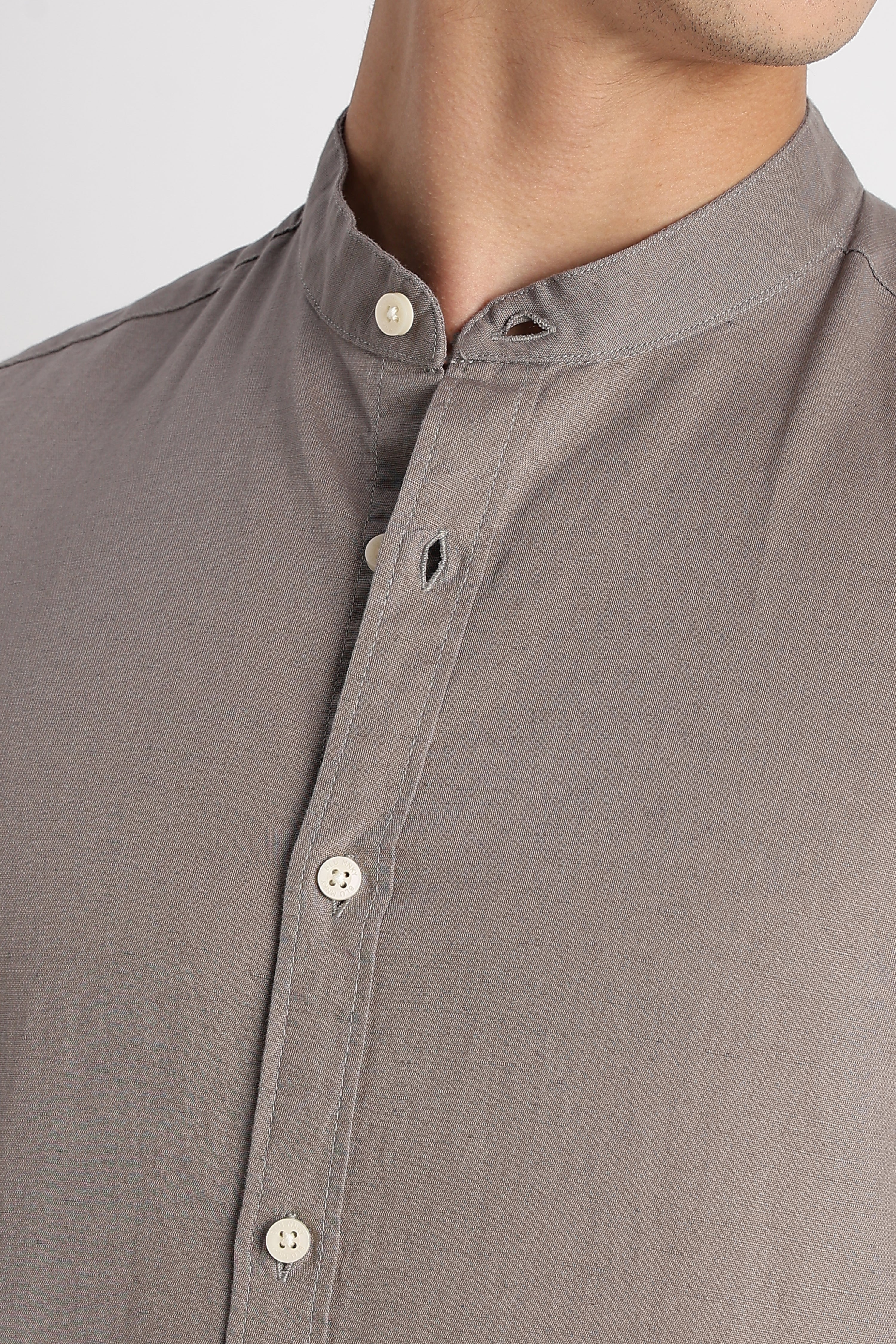 Men Cotton Linen Slim Fit Shirt
