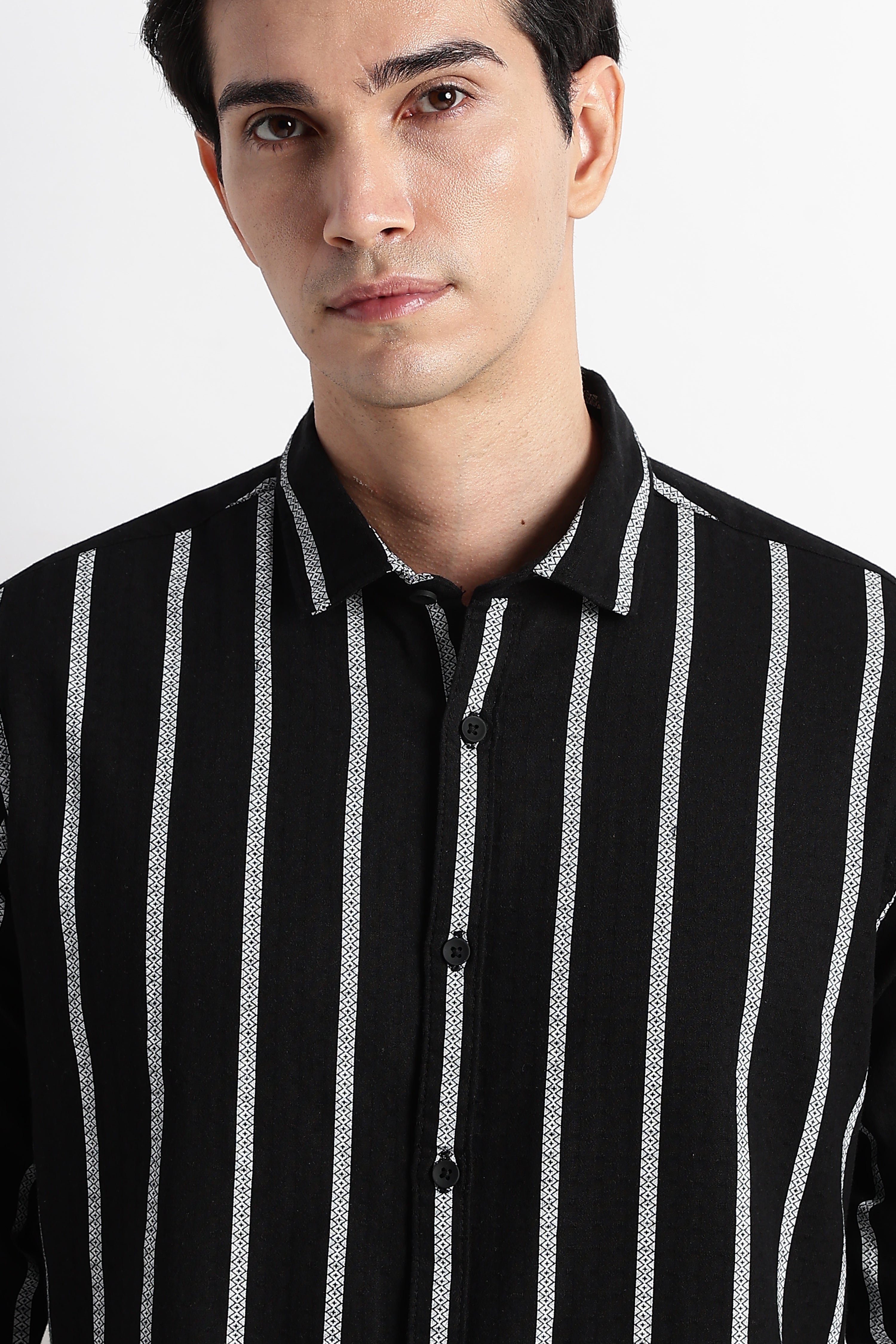 Men Vertical Stripe Textured Shirt