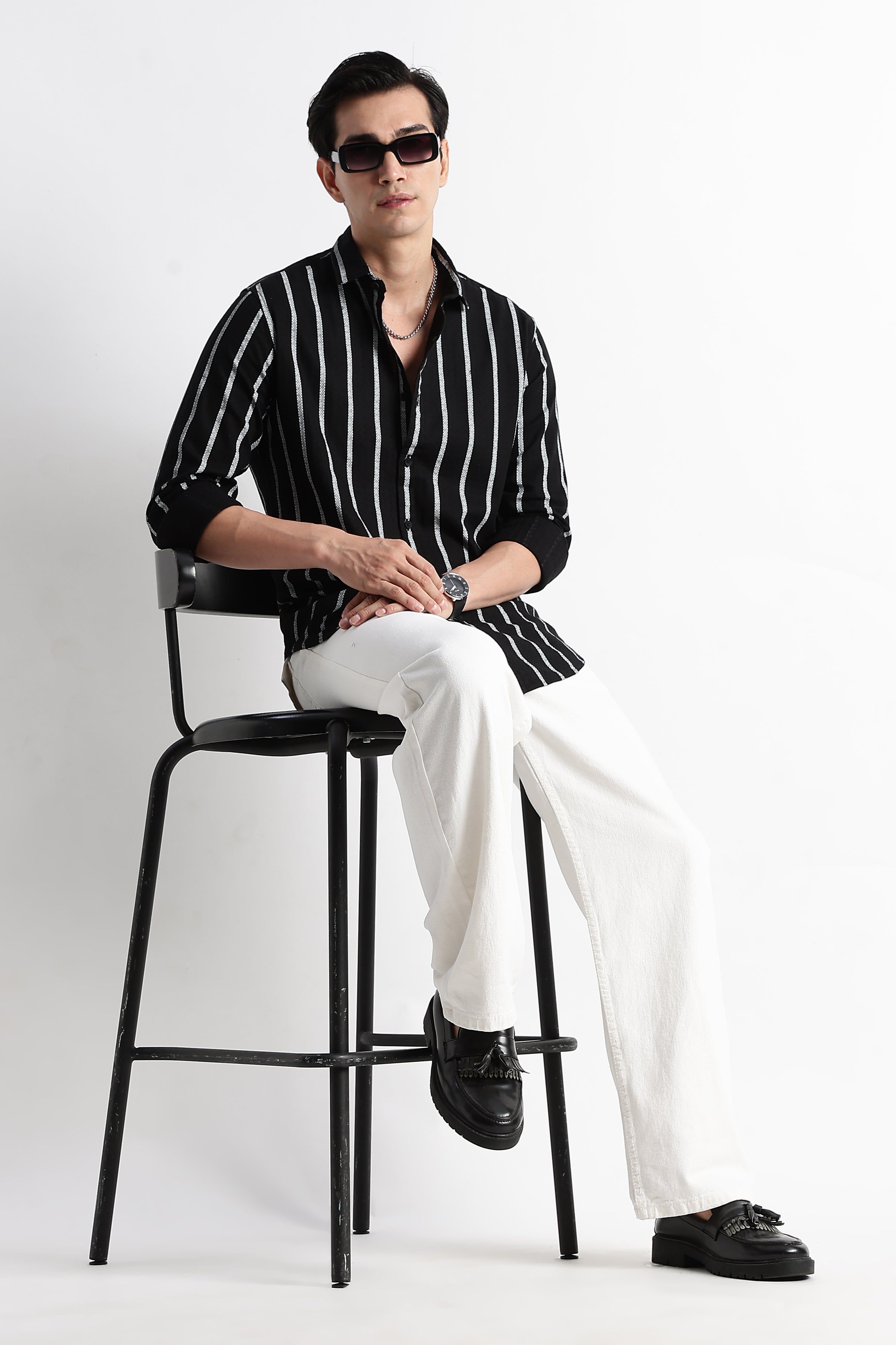 Men Vertical Stripe Textured Shirt