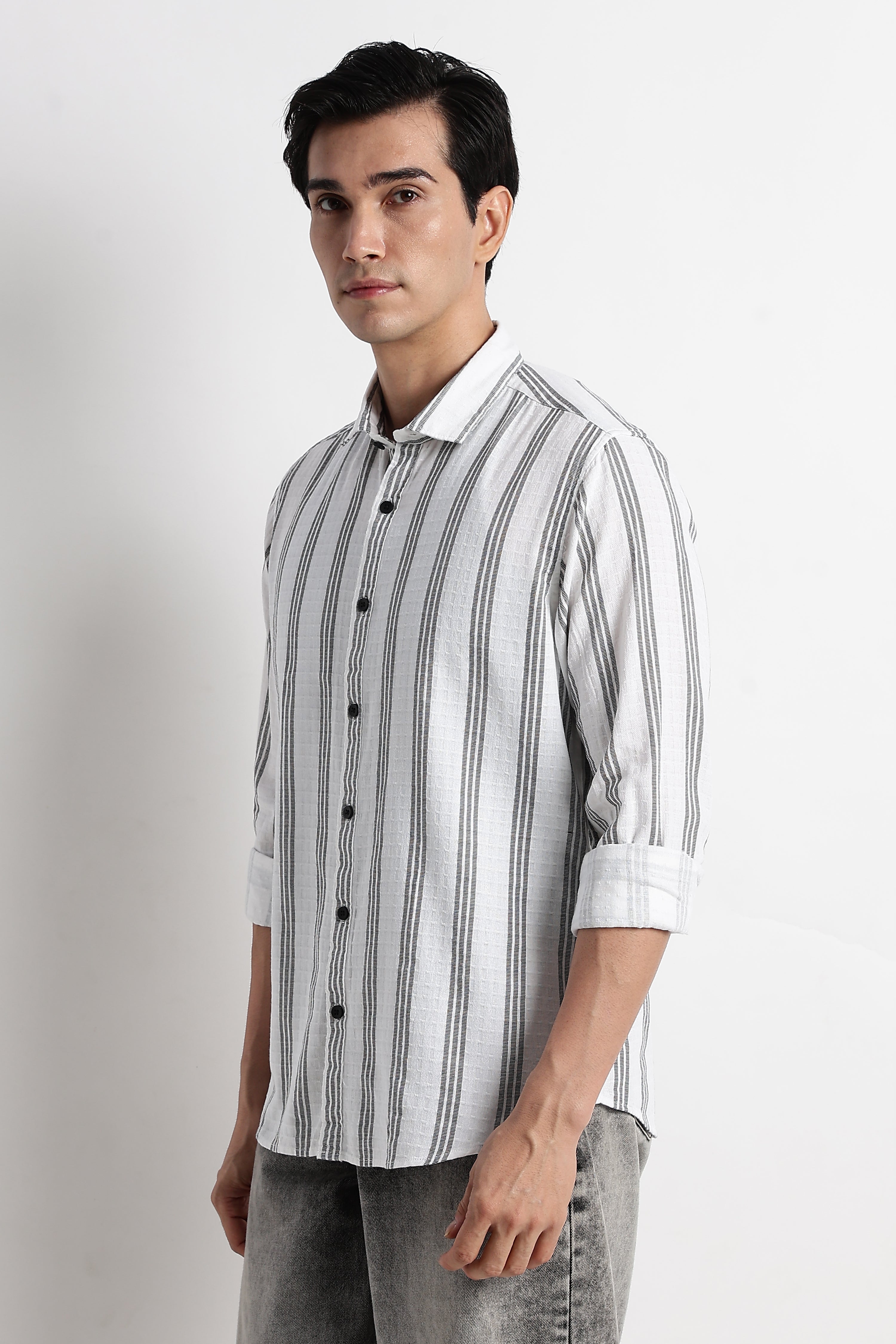 Men Vertical Stripe Textured Shirt