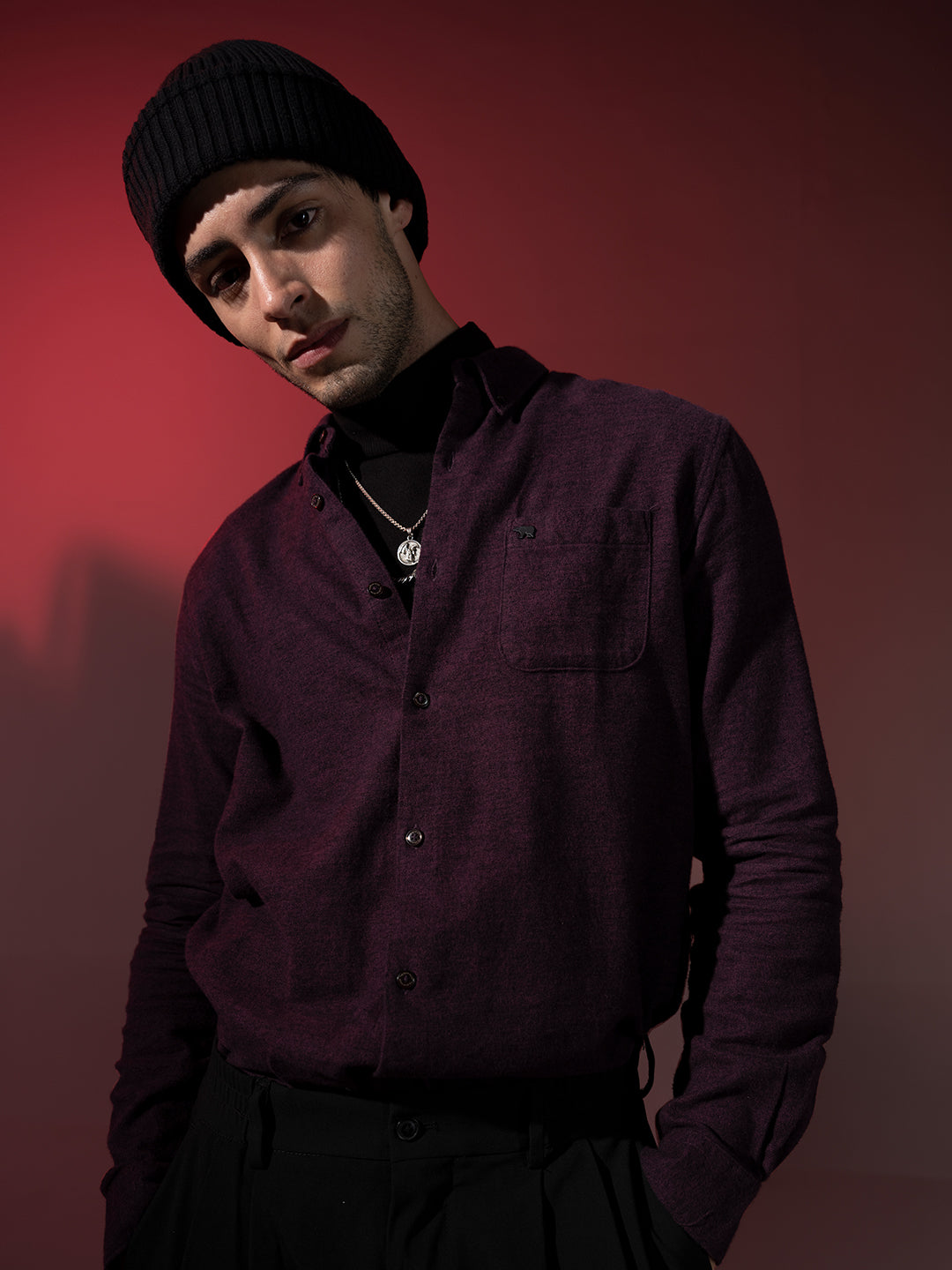 Men Maroon Slim Fit Solid Casual Shirt