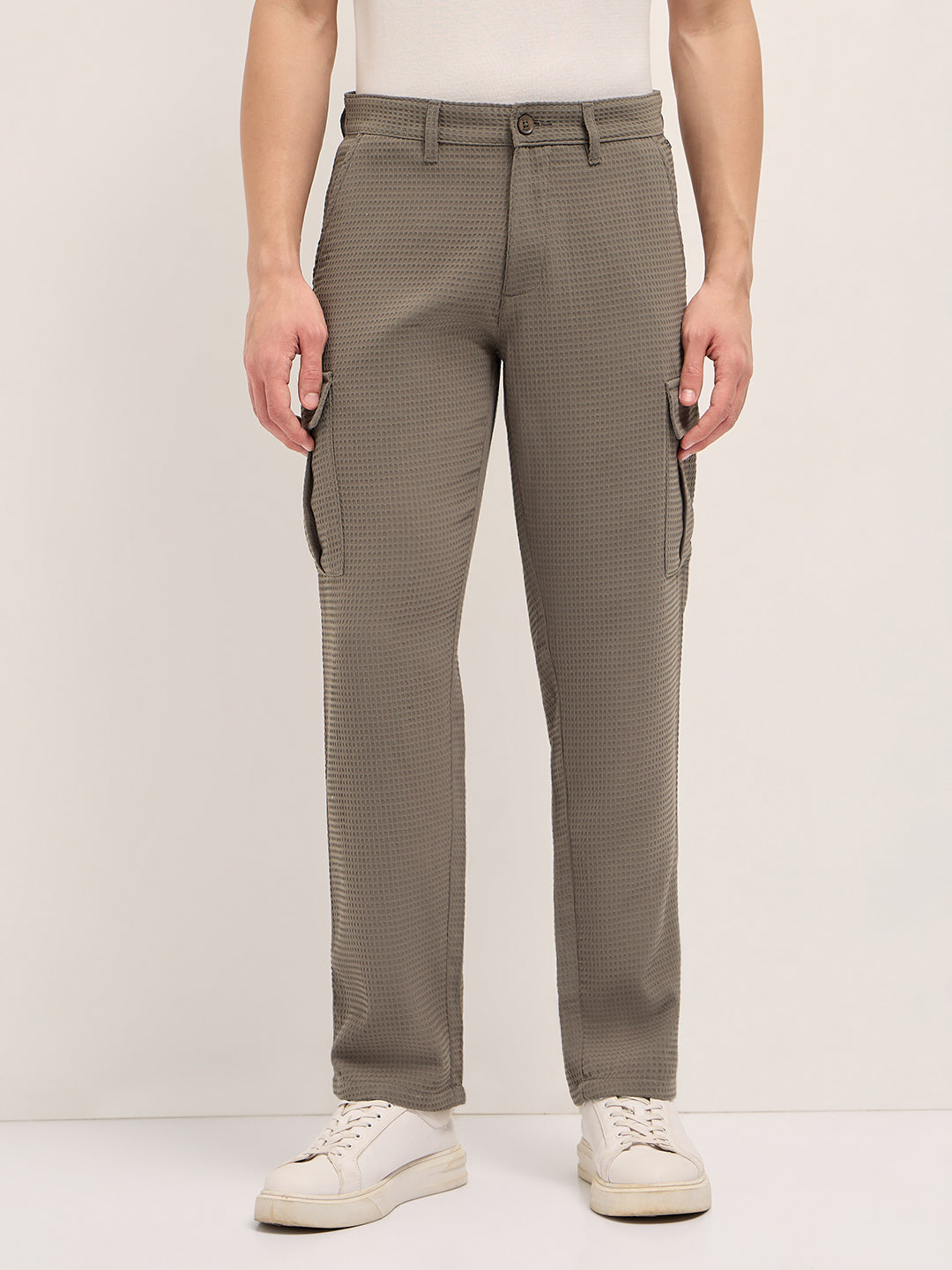 Men Olive Textured Waffle Weave Straight Fit Cargo Pants