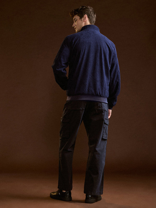 Men Blue Solid Straight Fit Cargo Pant
