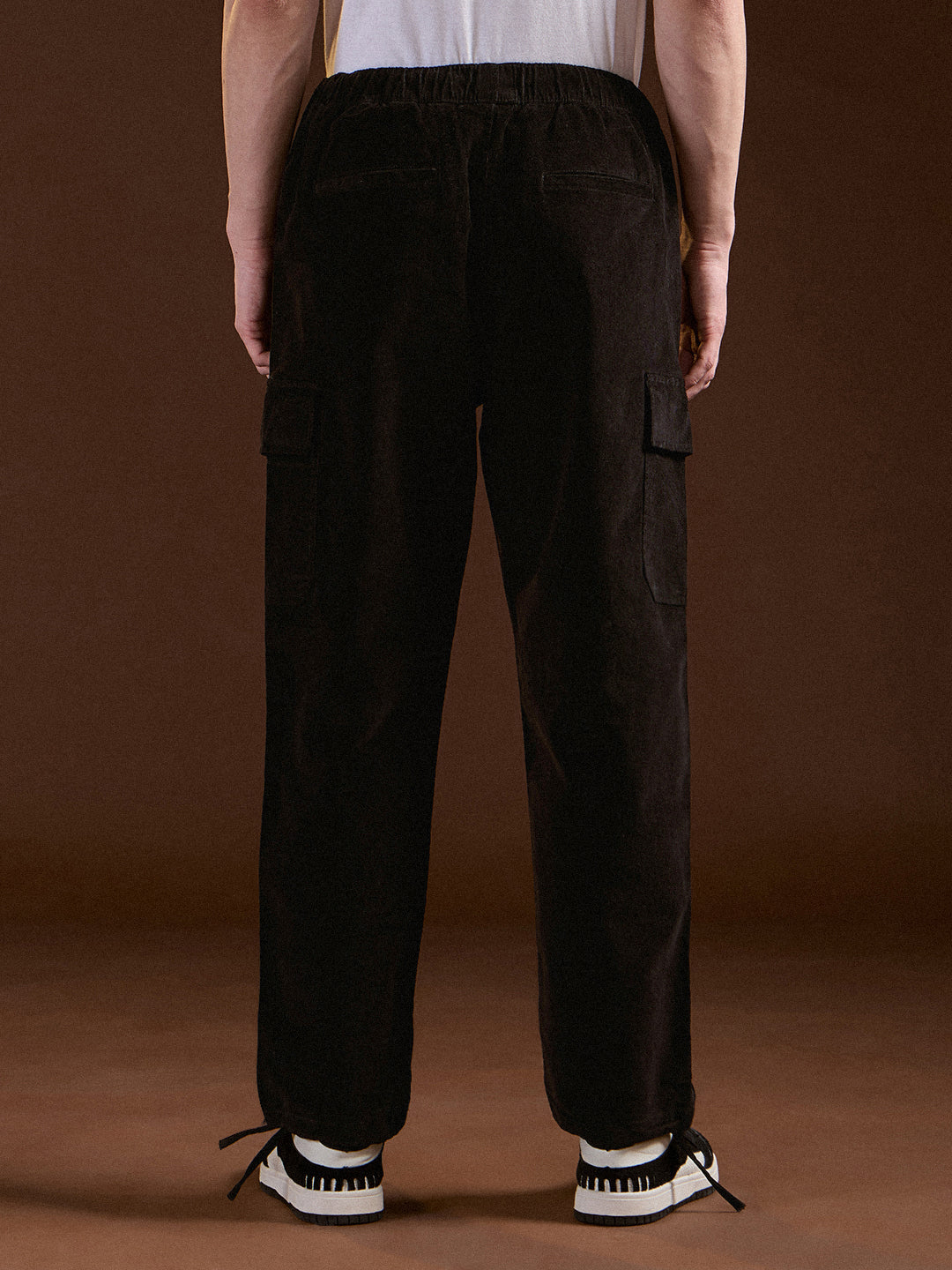Men Black Solid Baggy Fit Stylish Corduroy Cargo Pant