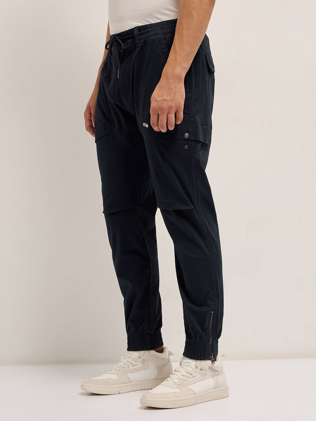 Men Navy Blue Cotton Relaxed Fit Cargo Pants