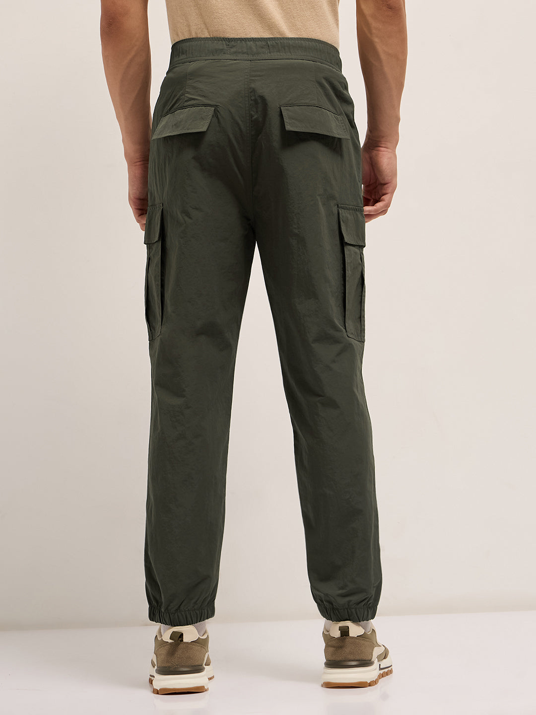 Men Olive Nylon Relaxed Fit Cargo Pants