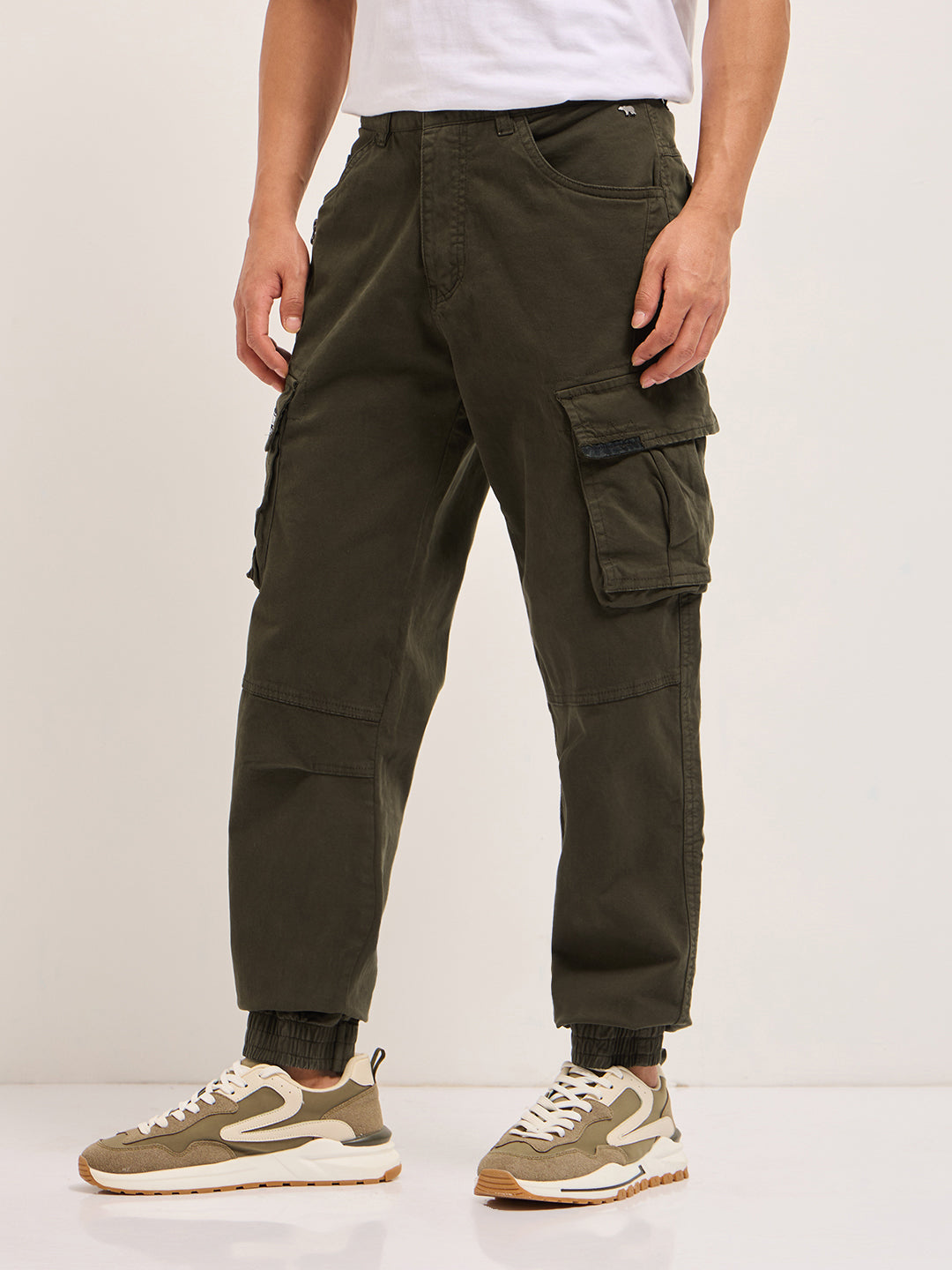 Men Olive Regular Fit Cargo Pants