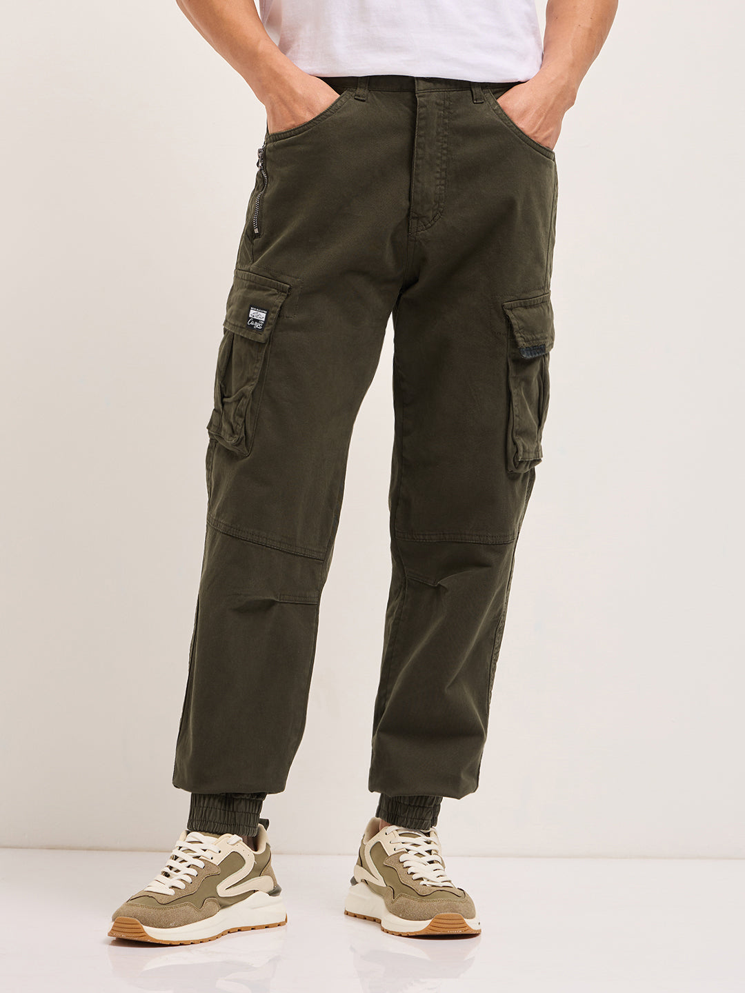 Men Olive Regular Fit Cargo Pants