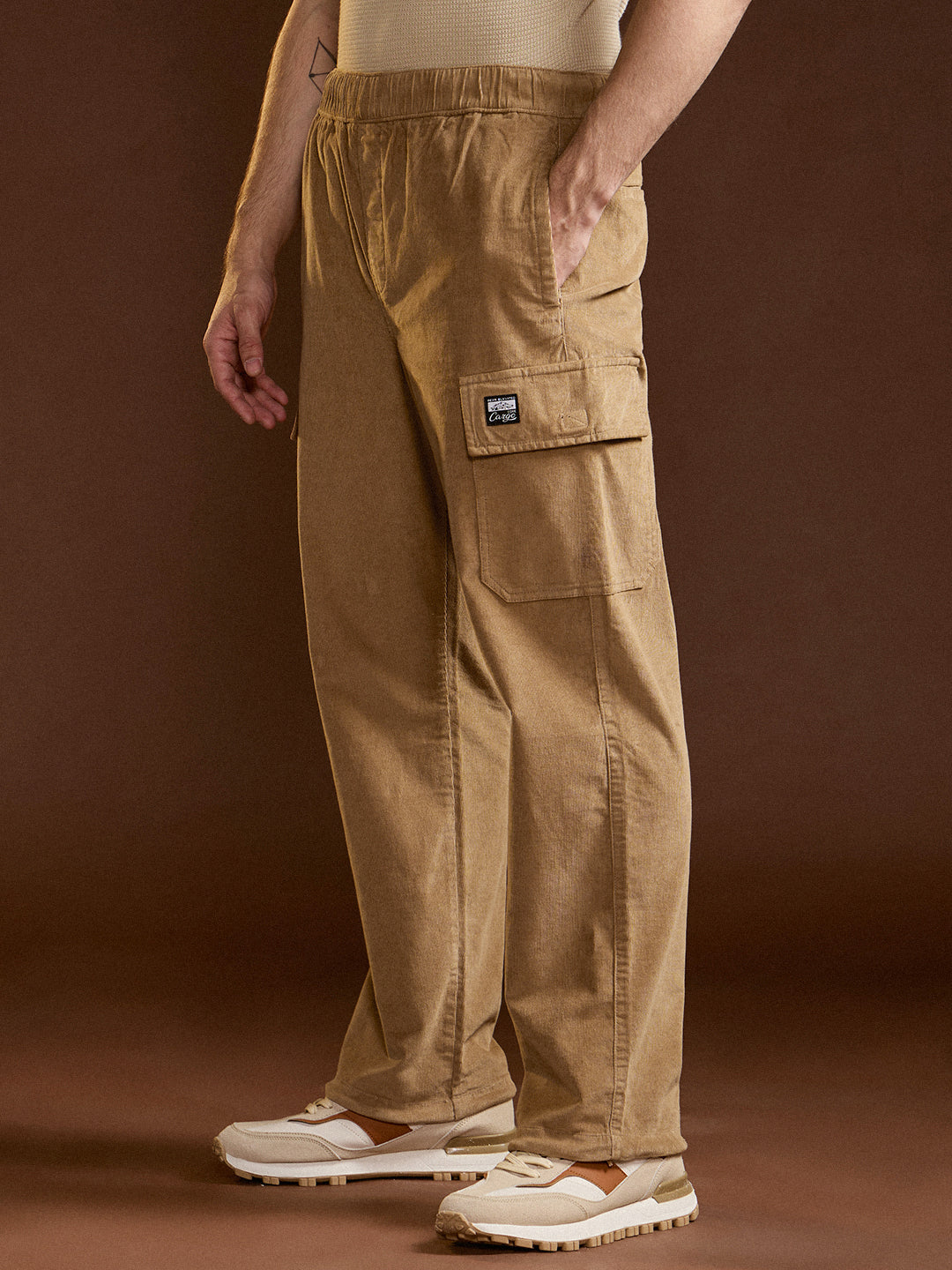 Men Brown Solid Baggy Fit Stylish Corduroy Cargo Pant