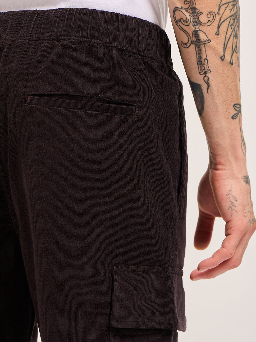 Men Dark Grey Solid Baggy Fit Stylish Corduroy Cargo Pant