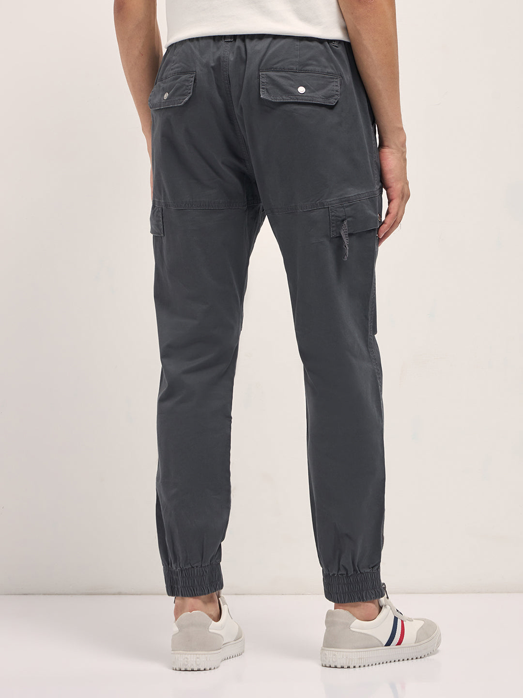 Men Grey Cotton Relaxed Fit Cargo Pants