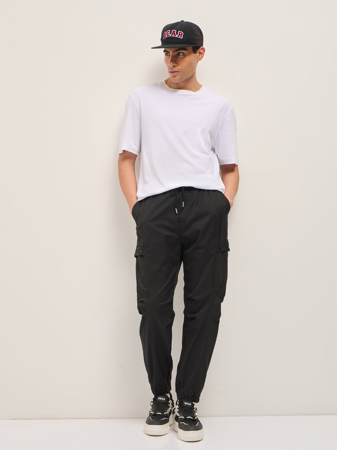 Men Black Relaxed Fit Polyester Cargo Pants