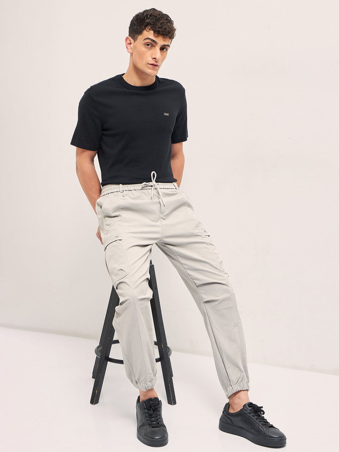 Men Grey Relaxed Fit Polyester Cargo Pants